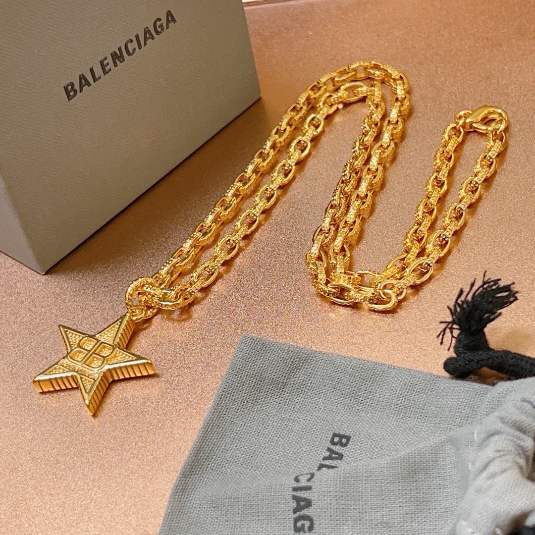 Balenciaga Gold Five-pointed Star Chain Necklace