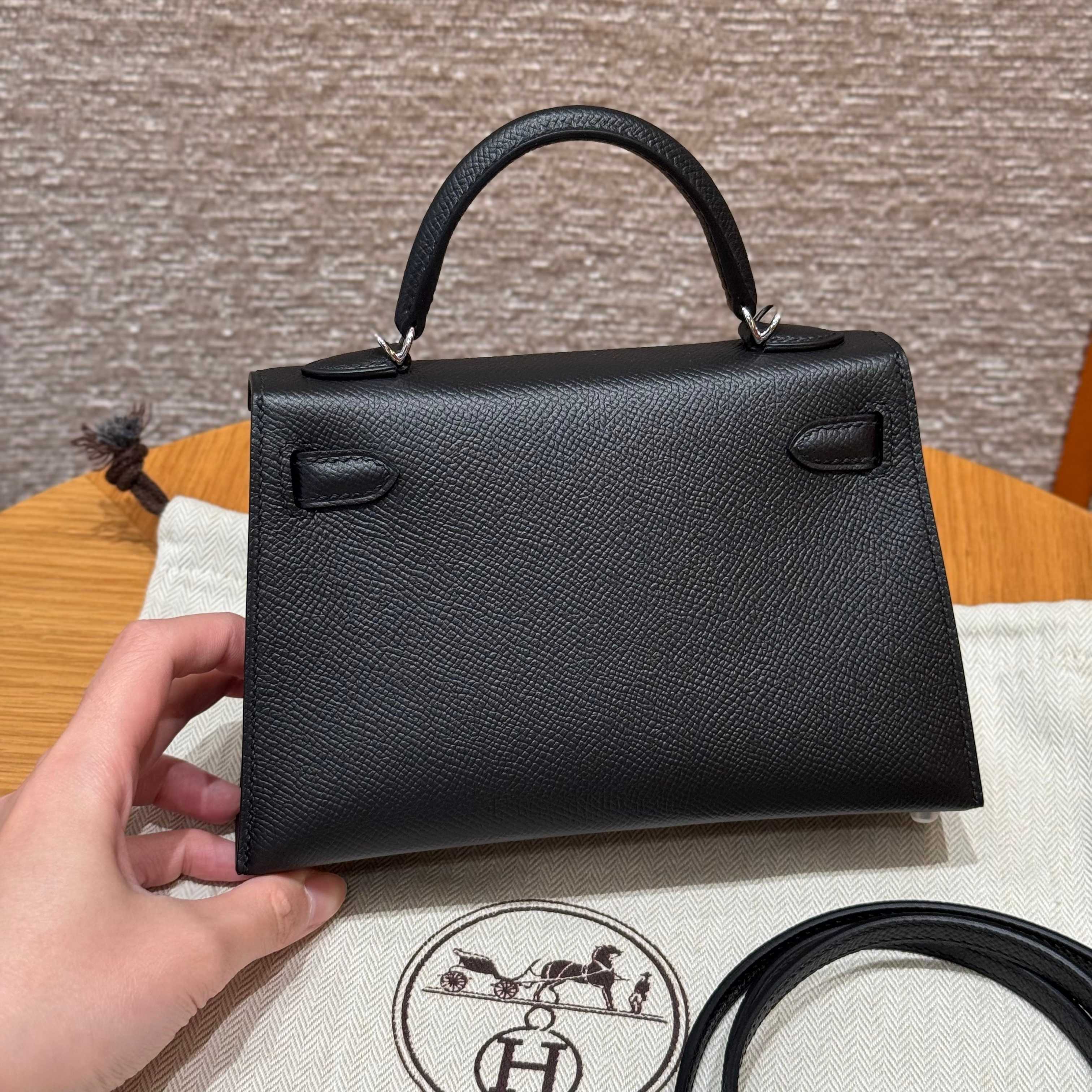 Hermes mini kelly 89noir handbag (handmade to order)