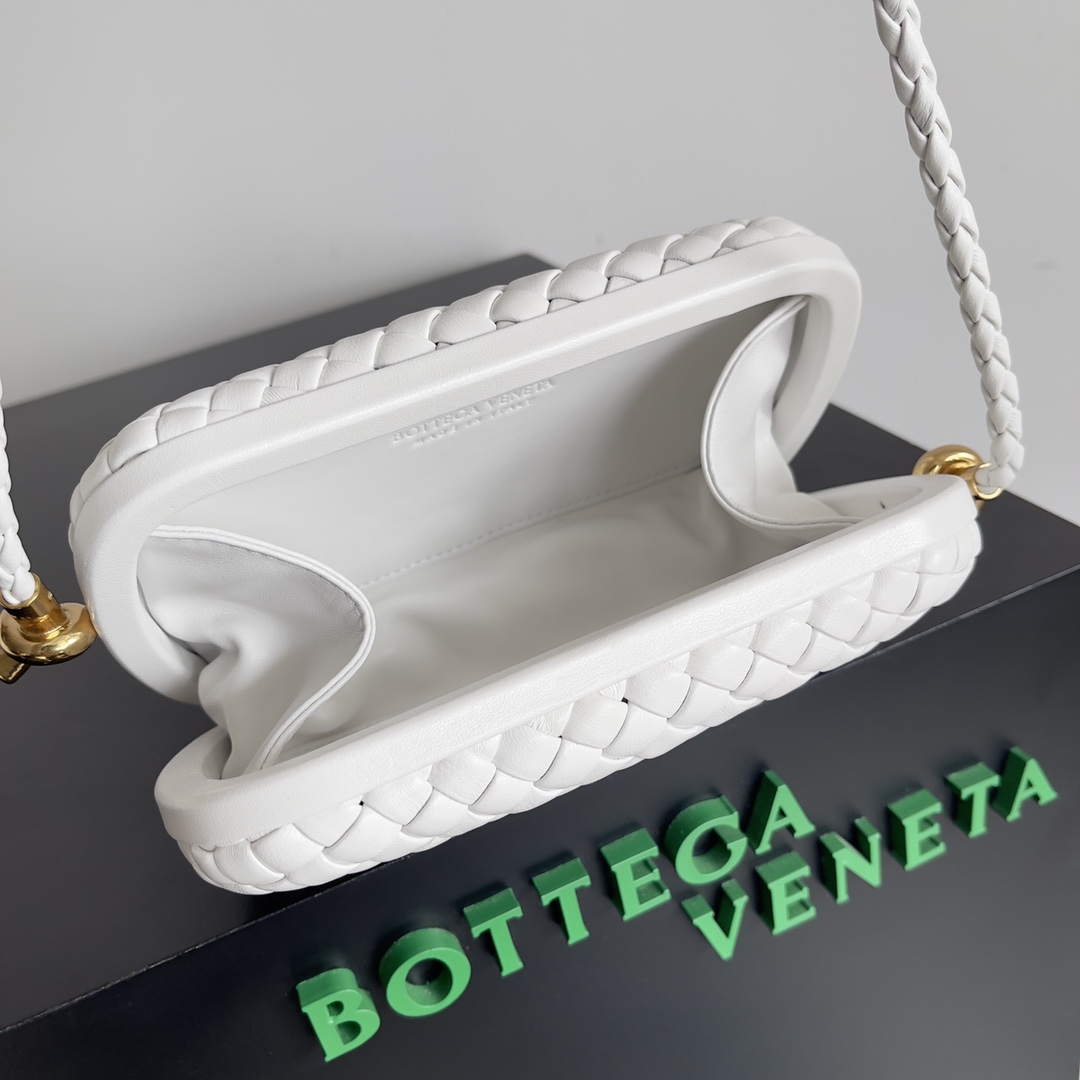 Bottega Veneta 24 Spring Fashion Braided Evening Bag 717623