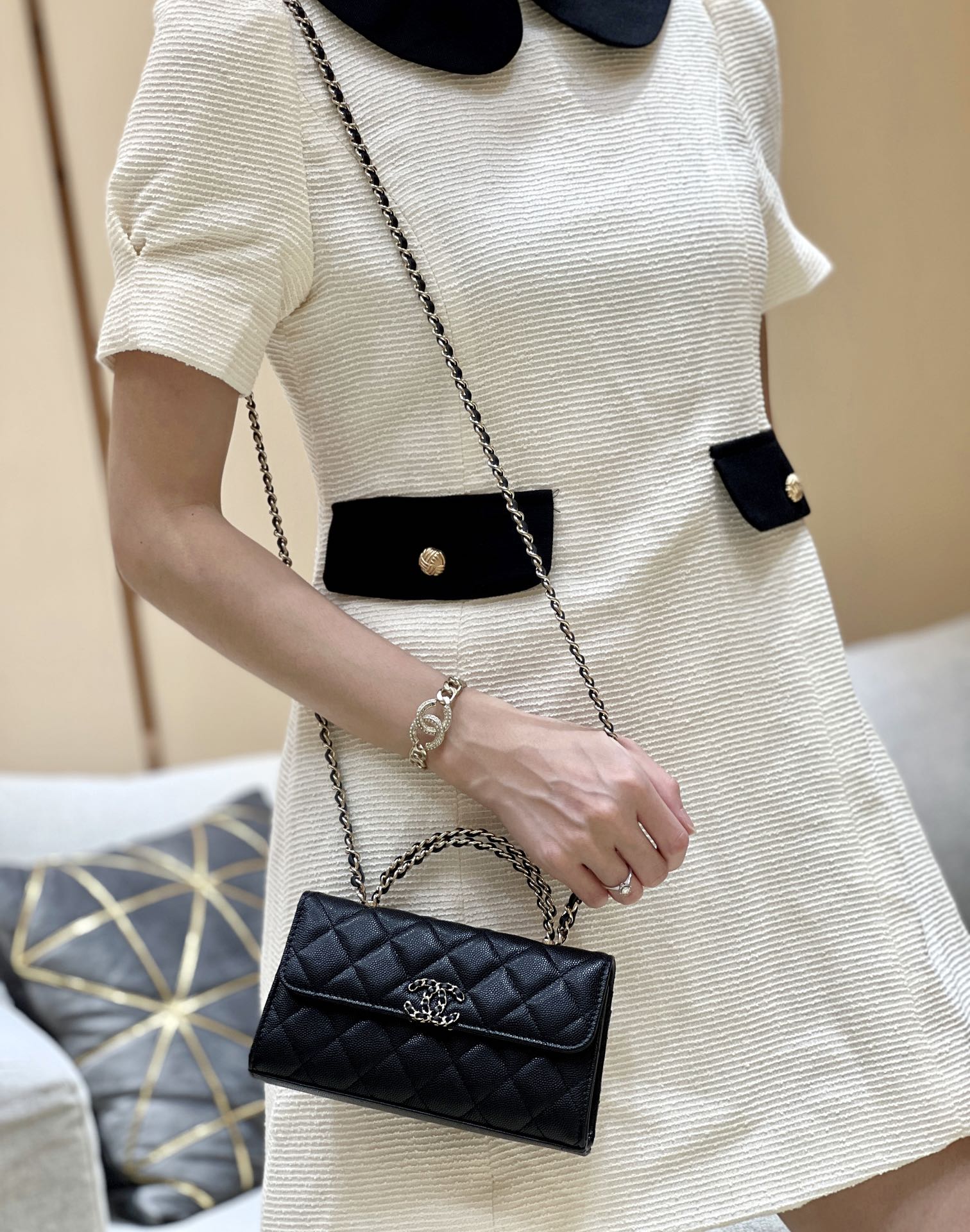 Chanel 23P Spring/Summer Kelly Leather Handle Bag 3238