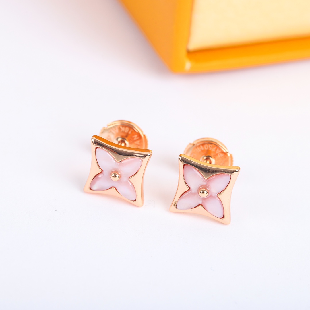 Louis Vuitton Square Clover Earrings