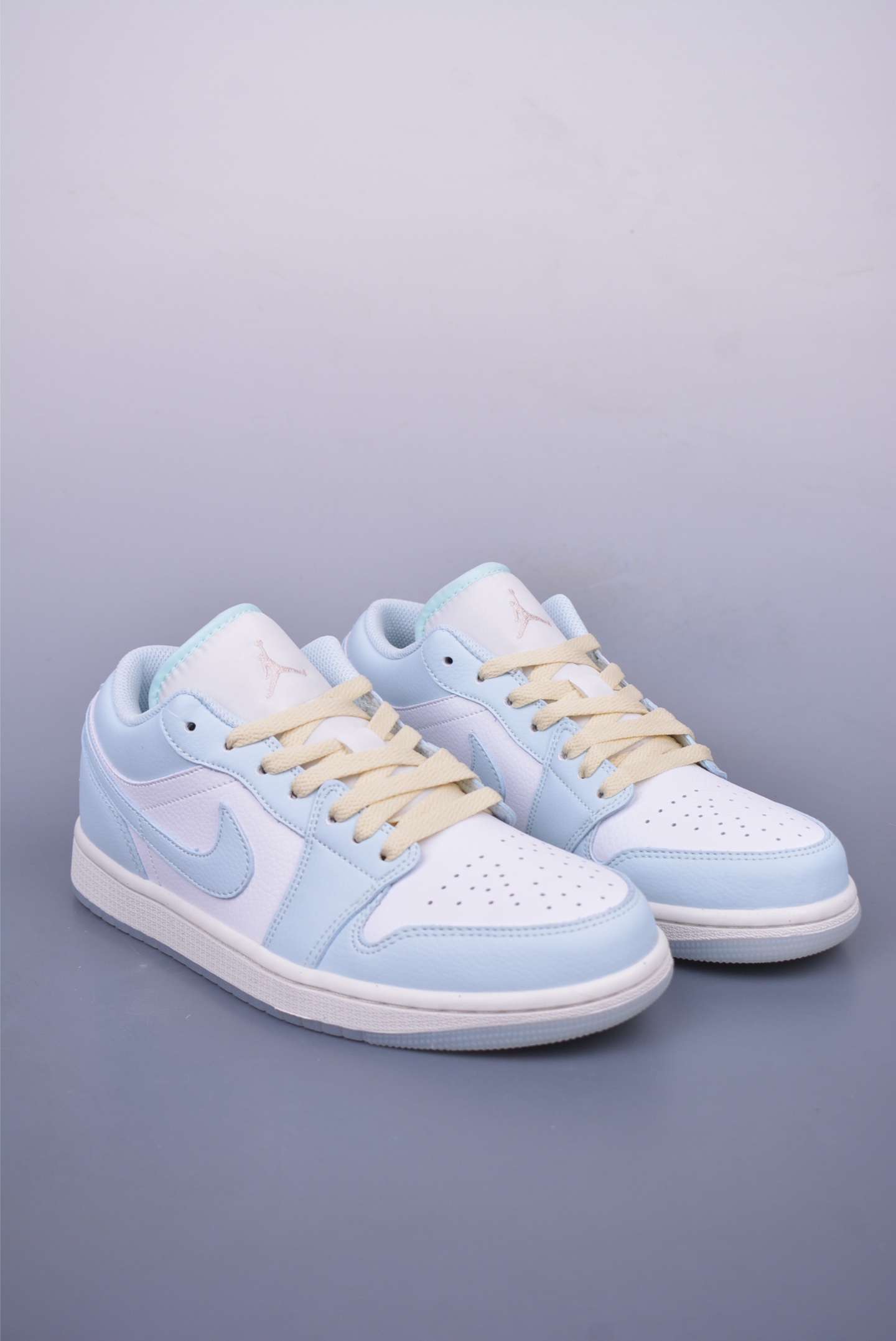 Nike Air Jordan 1 Low AJ1 basketball shoes Light Blue Beige HJ5999-400