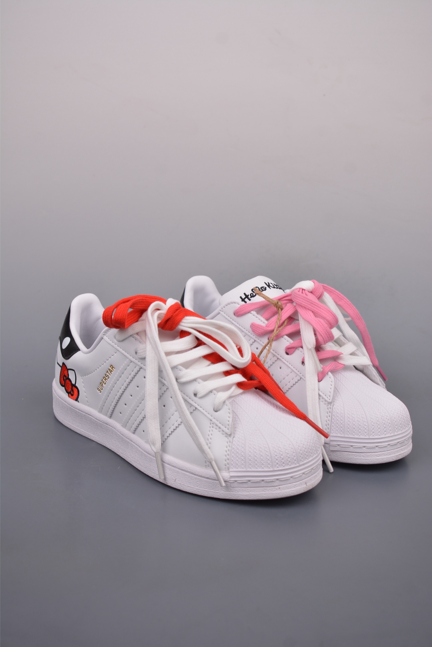 Hello Kitty x Adidas Superstar Bonega W Low White Black Red GW7168