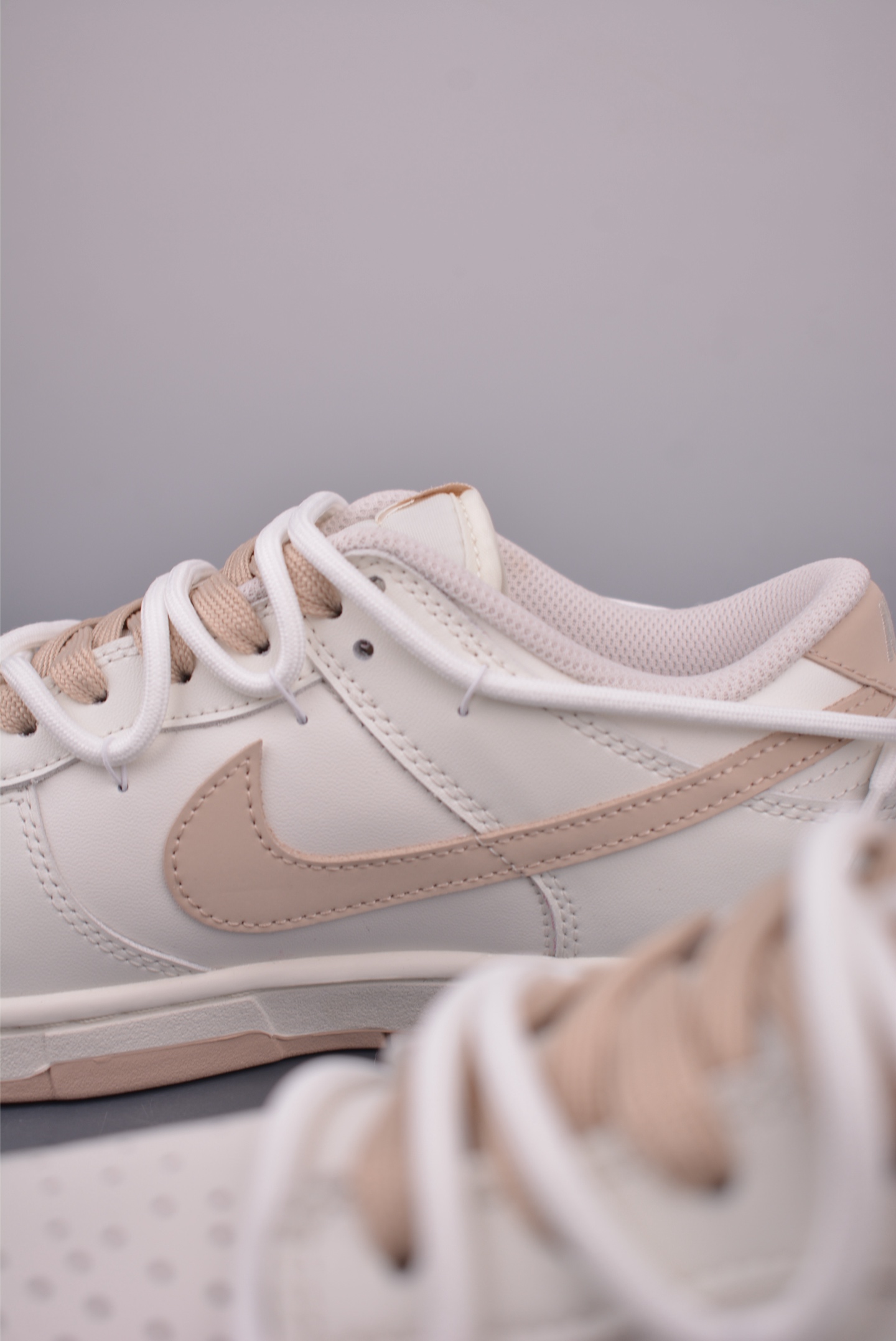 Nike SB Dunk Low Just Do It “Gray Pink” WG0510-070