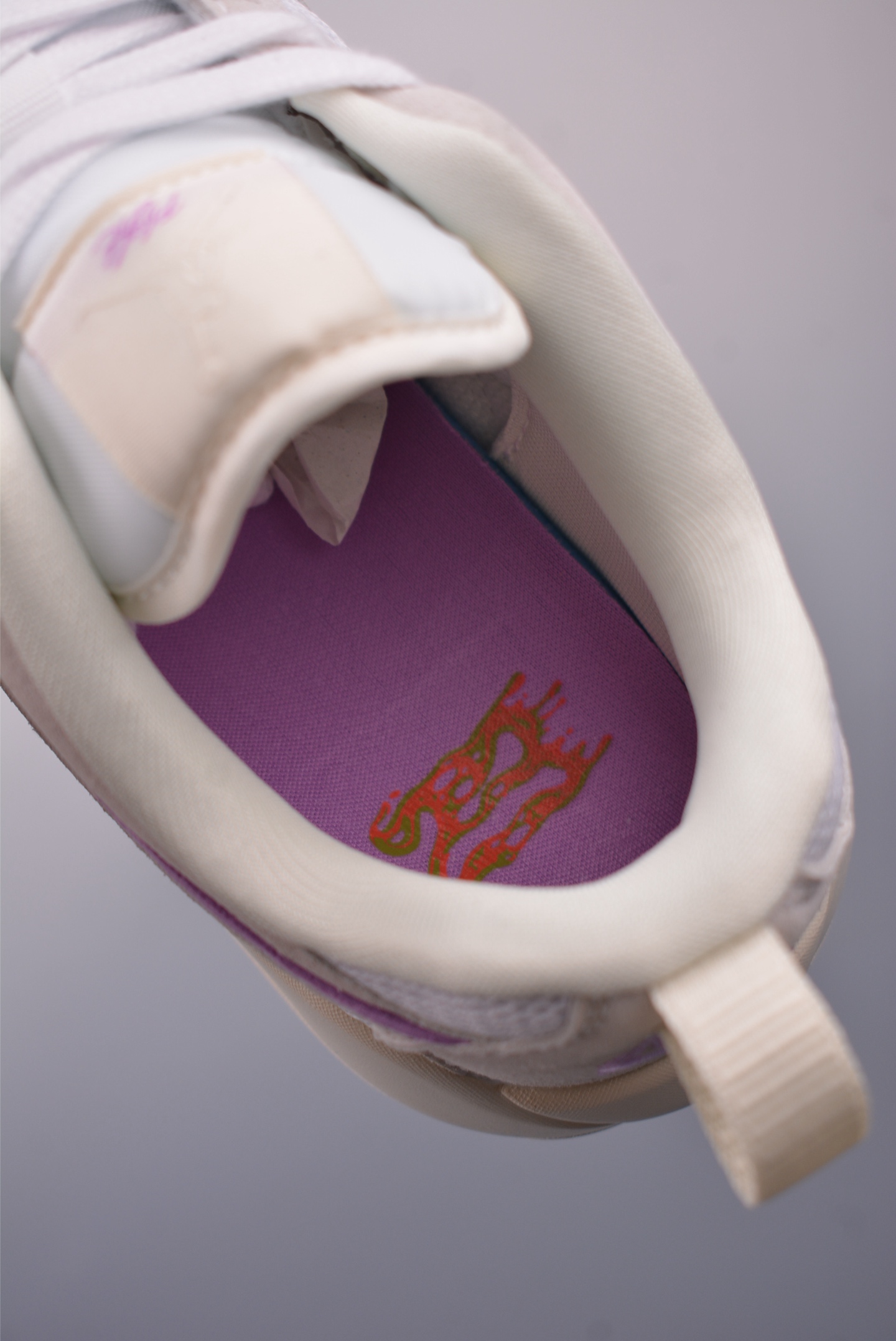 Nike Air Jordan CMFT Era sneakers White, Gray and Purple HQ0506-105