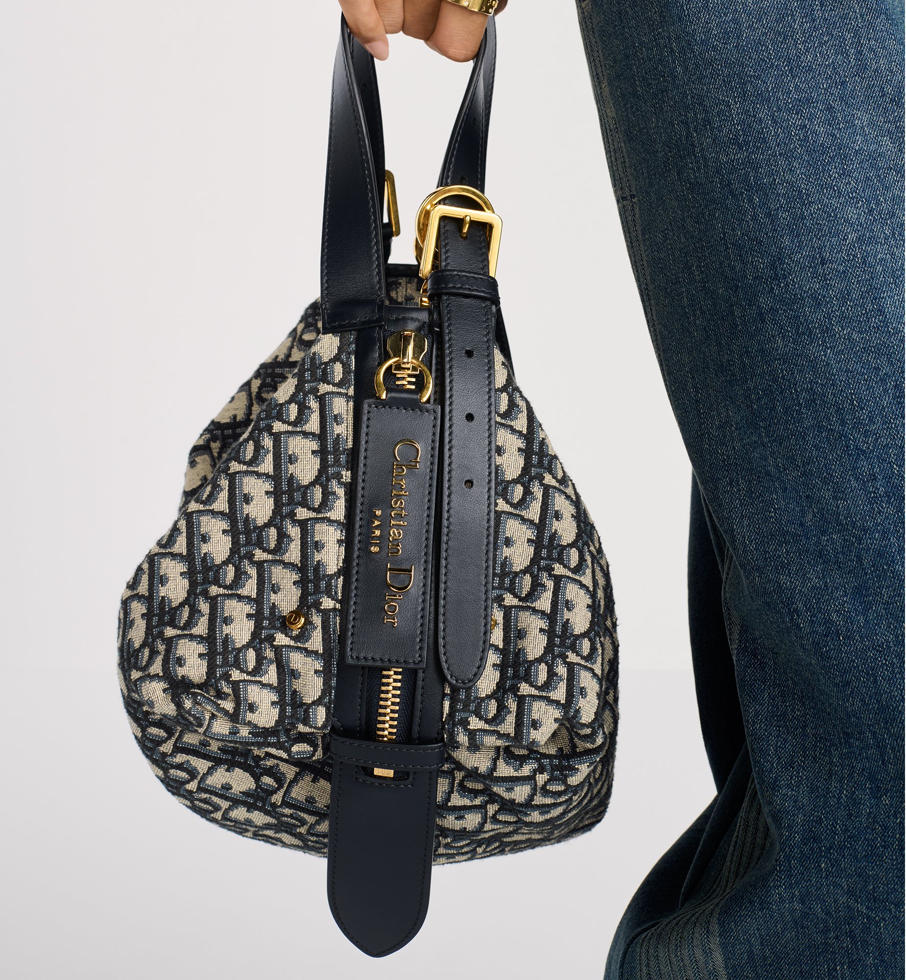 Dior Large D-Journey Bag M2418UTZQ_M928
