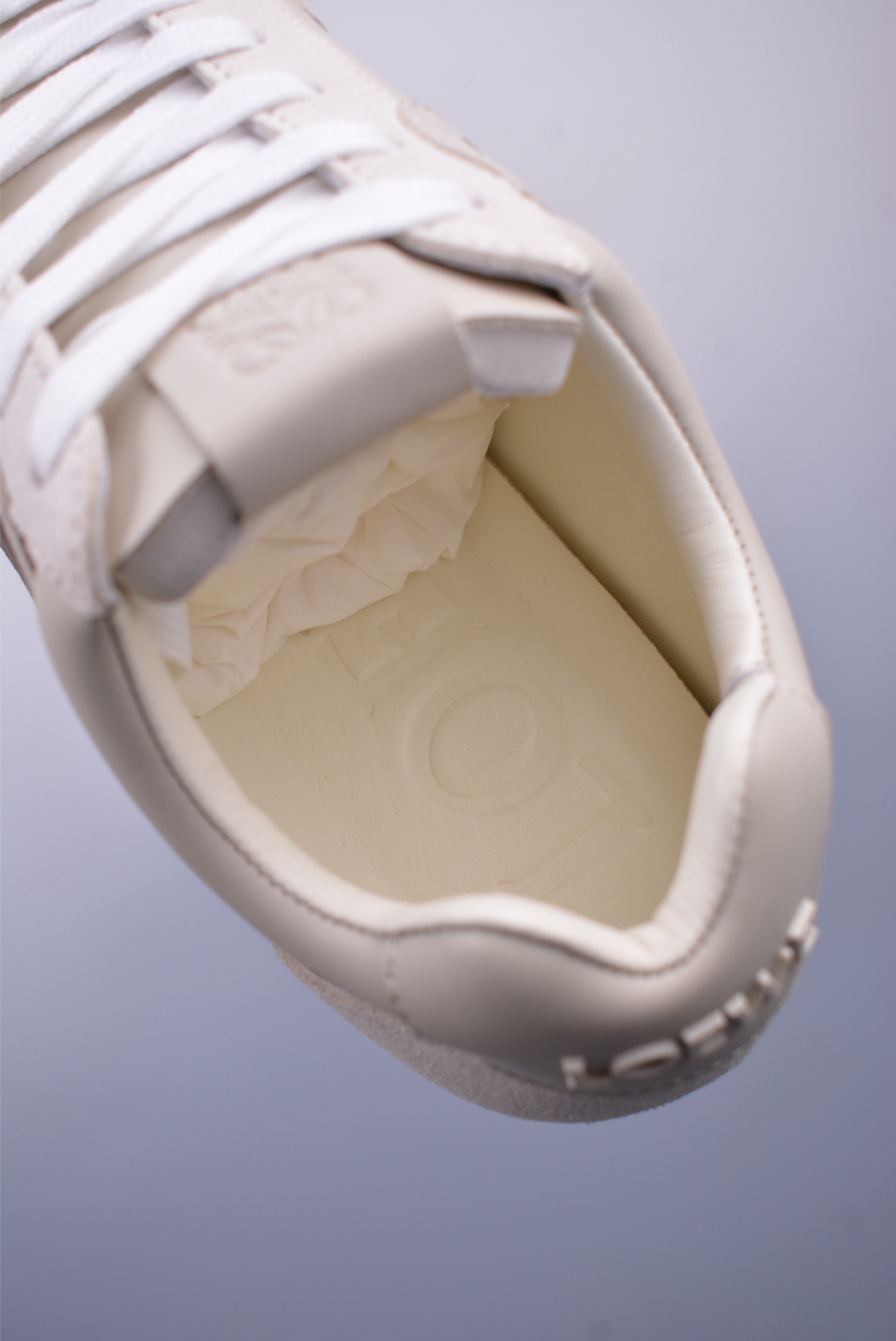 Loewe Ballet Runner 2.0 Sneakers Beige Gray L815282X27-2100
