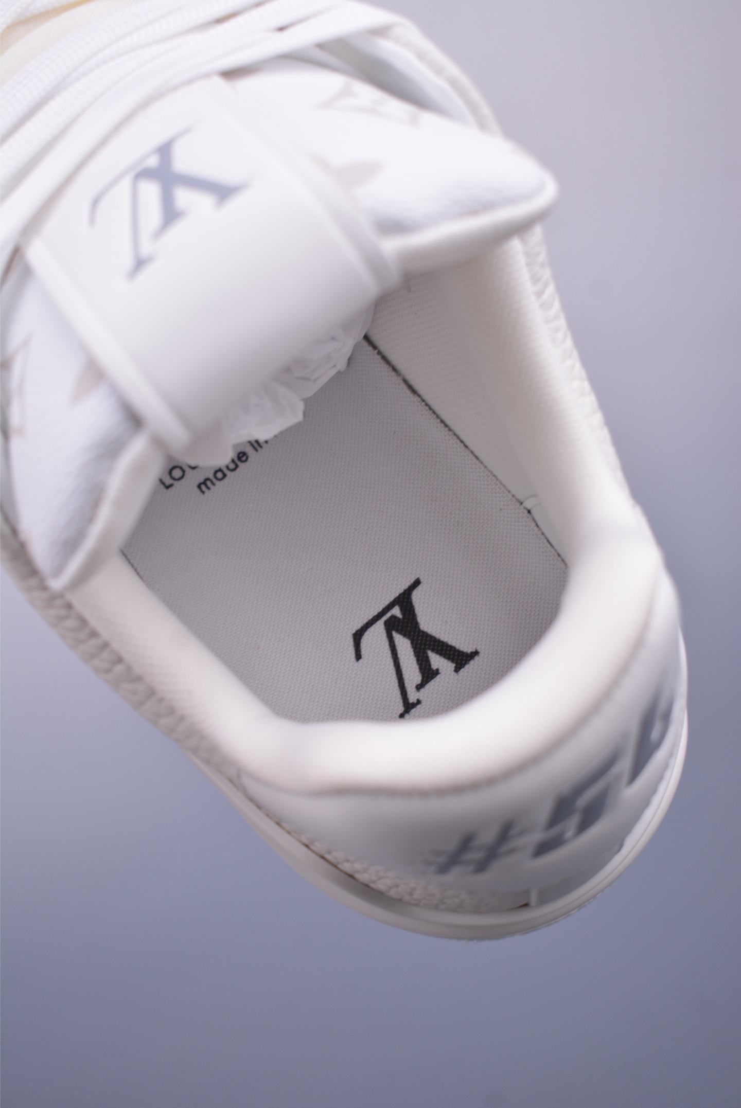 Louis Vuitton Trainer Sneaker Low 