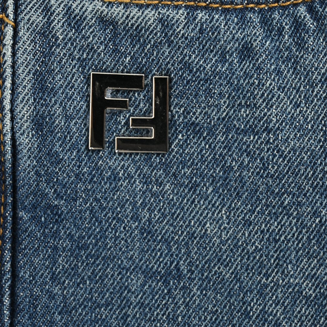 Fendi 24ss Metal FF Denim Pants