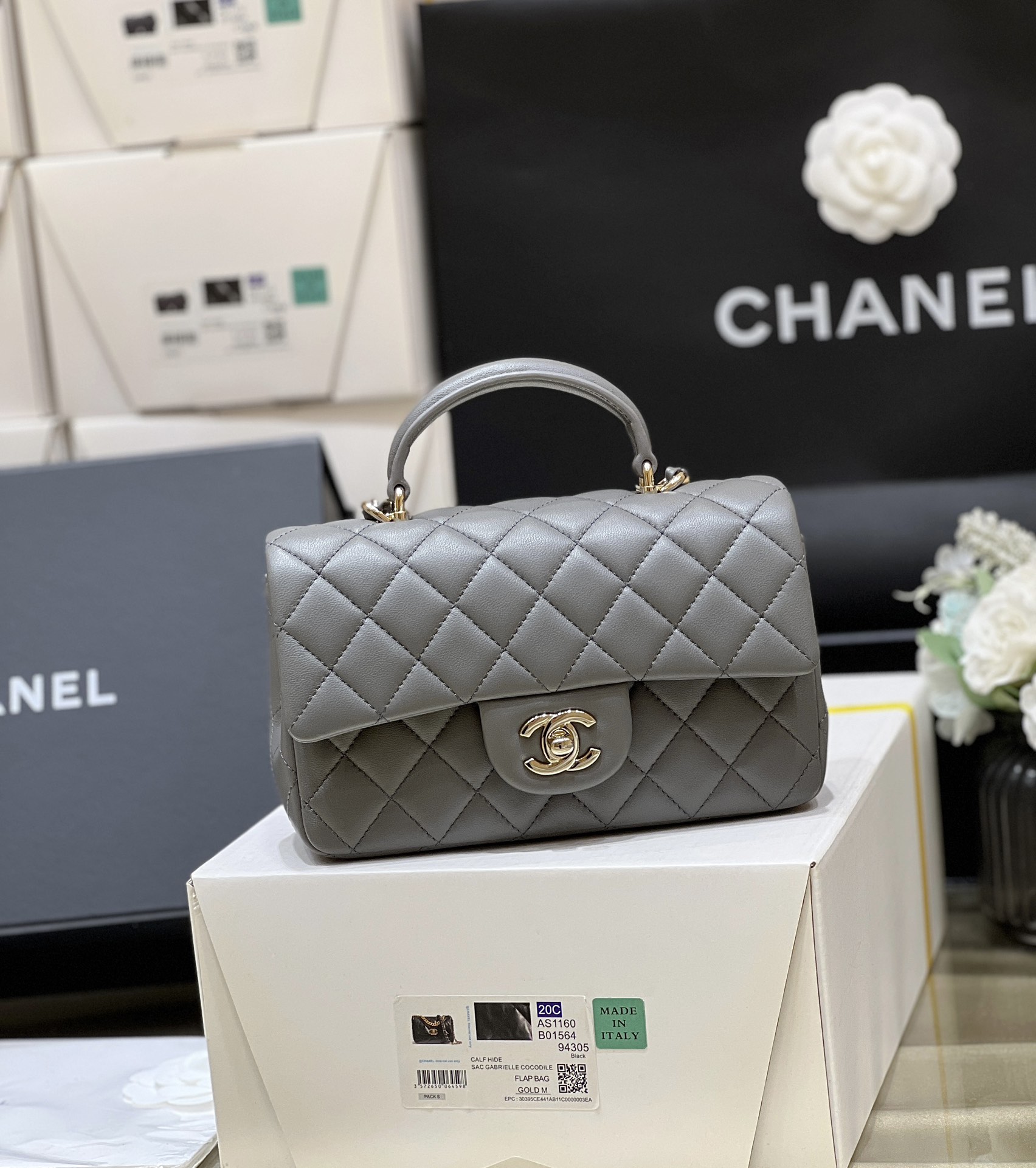 Chanel 23S cf mini handle AS2431