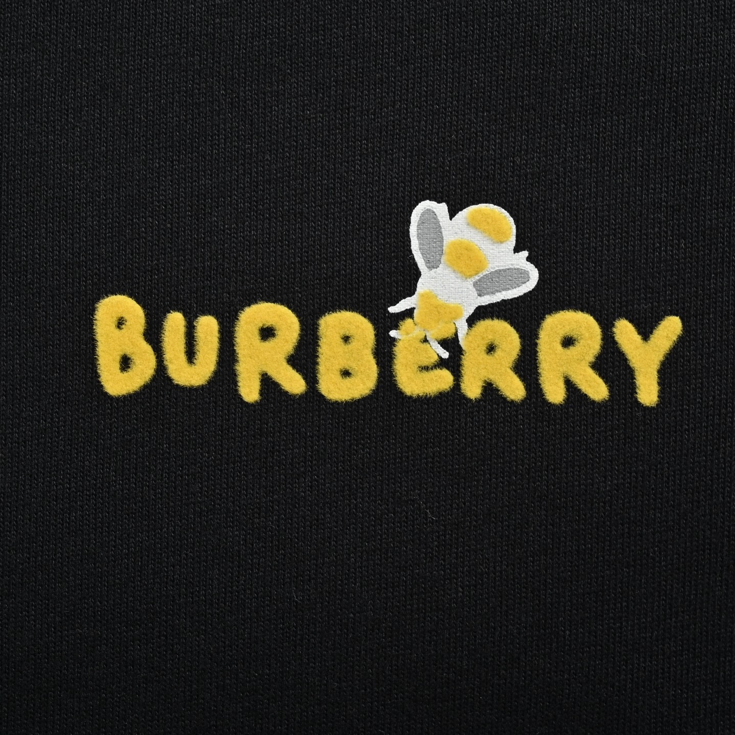 Burberry 25ss cartoon bee flocking print short sleeve