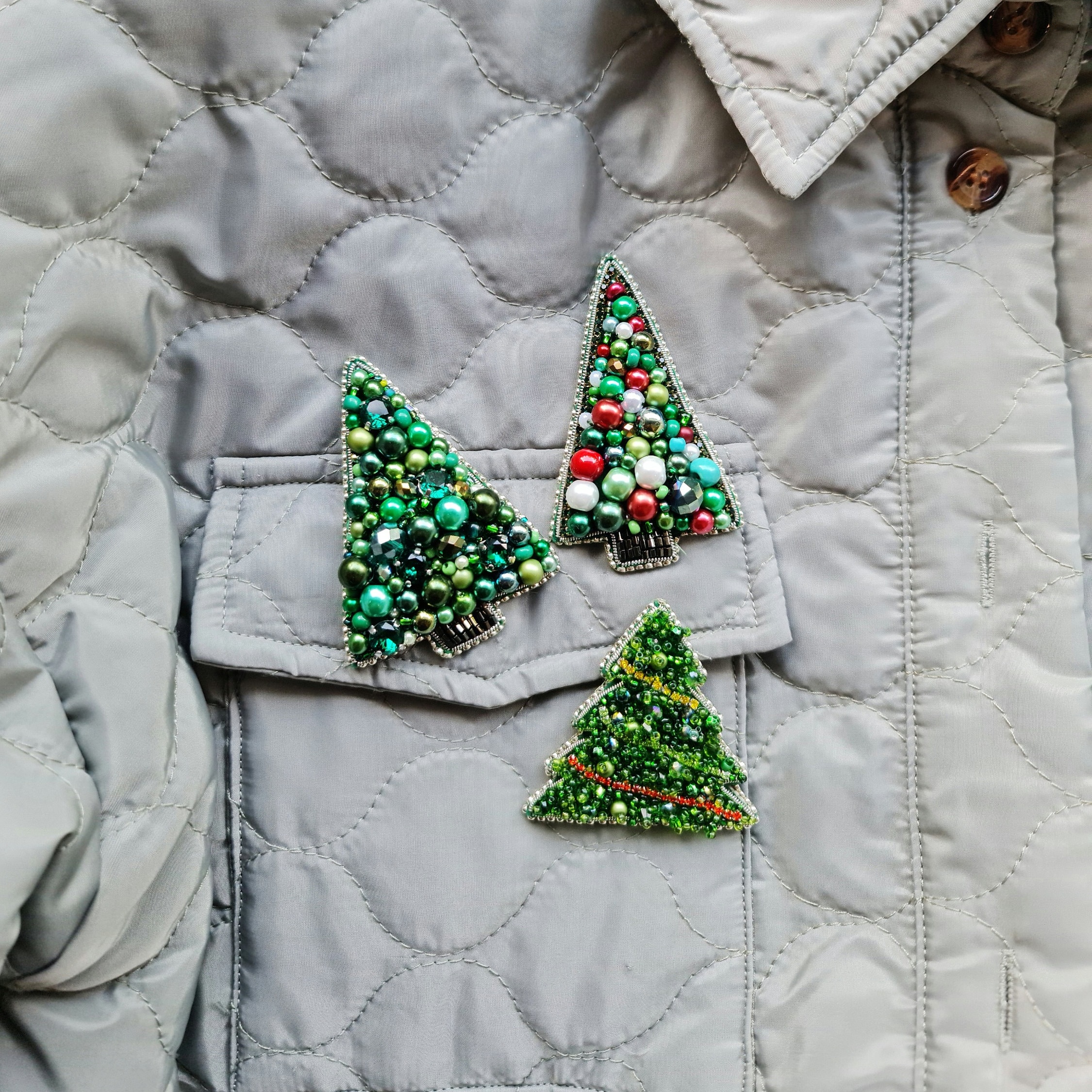 🔥ON SALE🔥Christmas Tree Pin Beaded Brooch