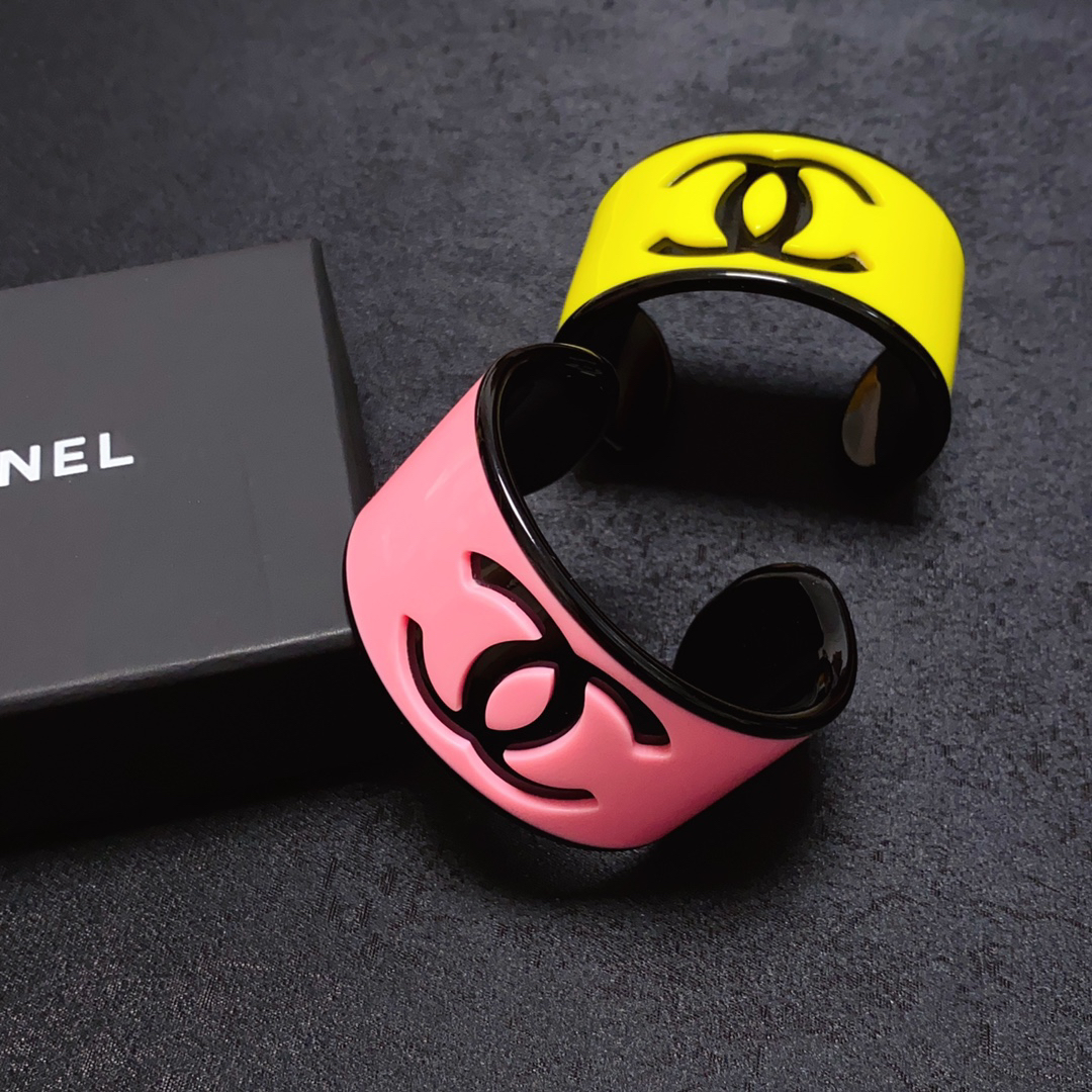 Chanel high quality acrylic colorful bracelet