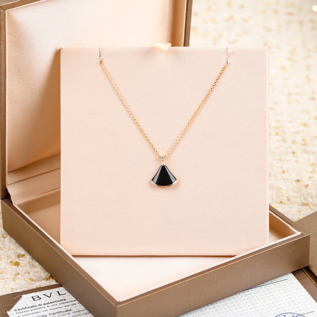 Bulgari Divadream Necklace