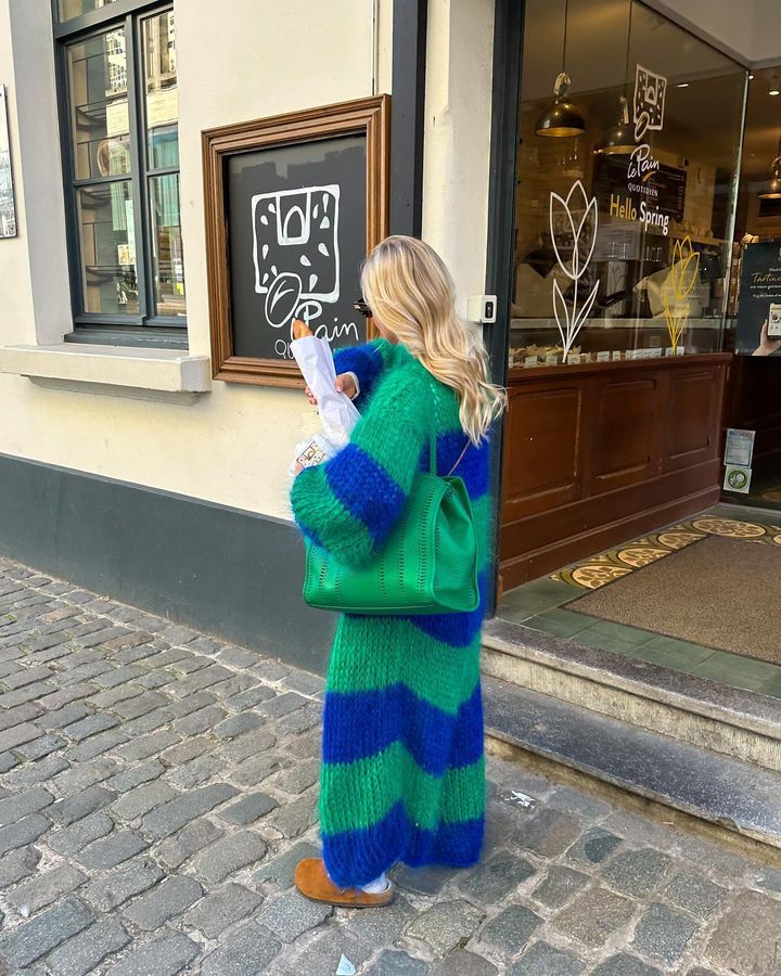 Large Coat with Contrast Color Stripes for Women Sweater