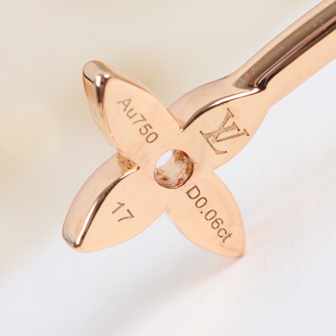 Louis Vuitton Slim Open Bracelet