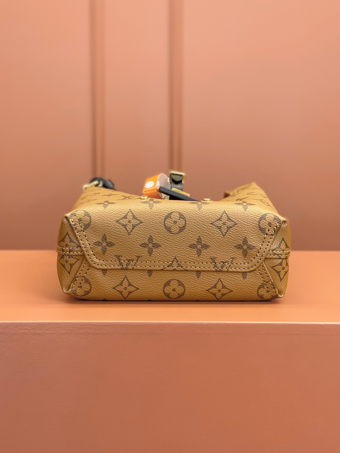 Louis Vuitton ATLANTIS BB Handbag M46816