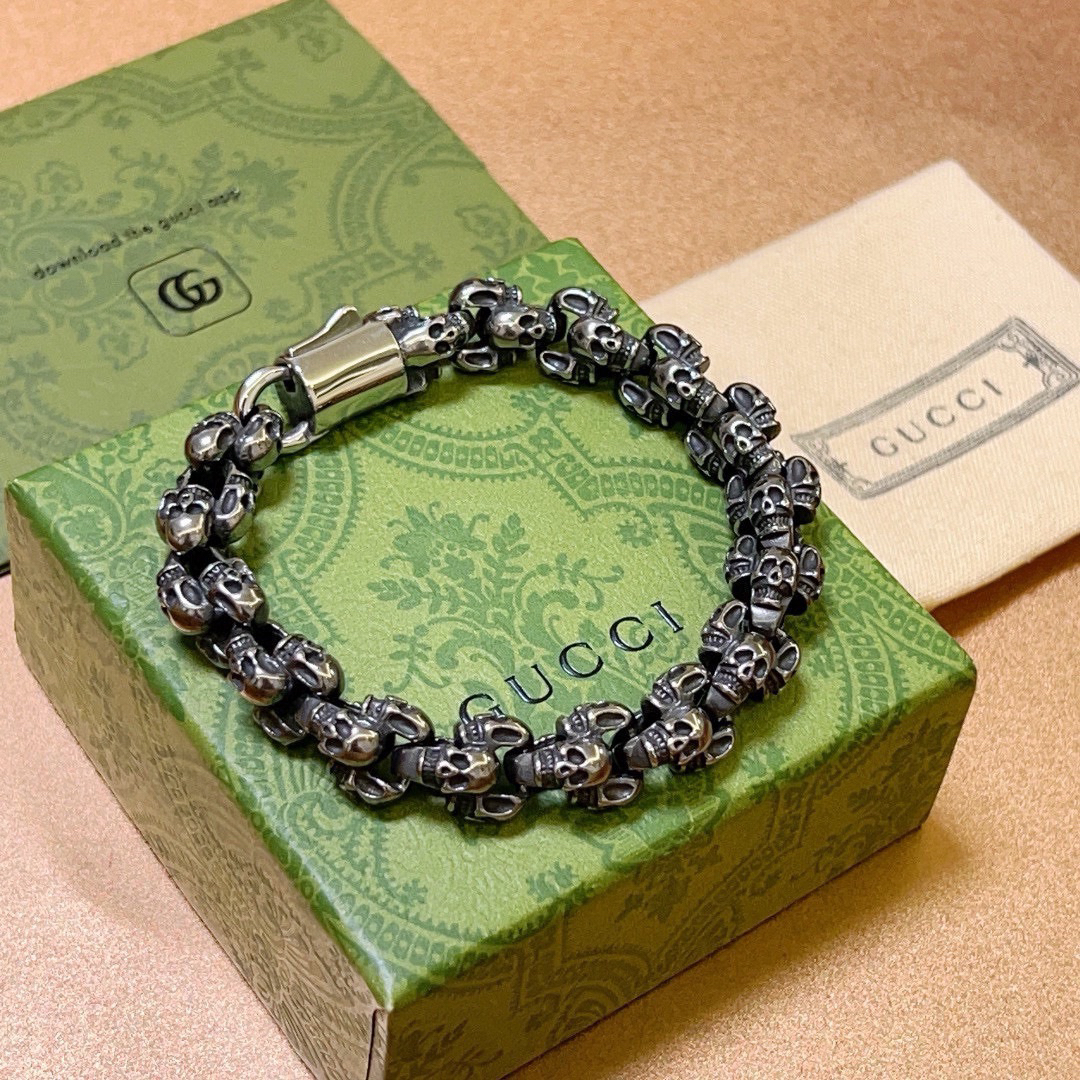 Gucci skull vintage bracelet
