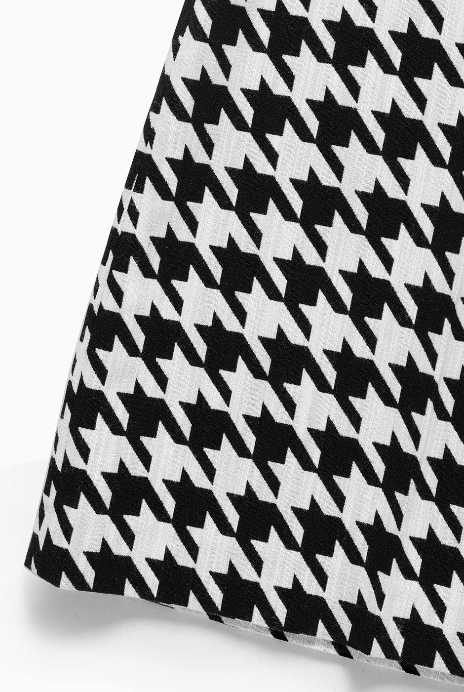 Pantalon acampanado con cierre
