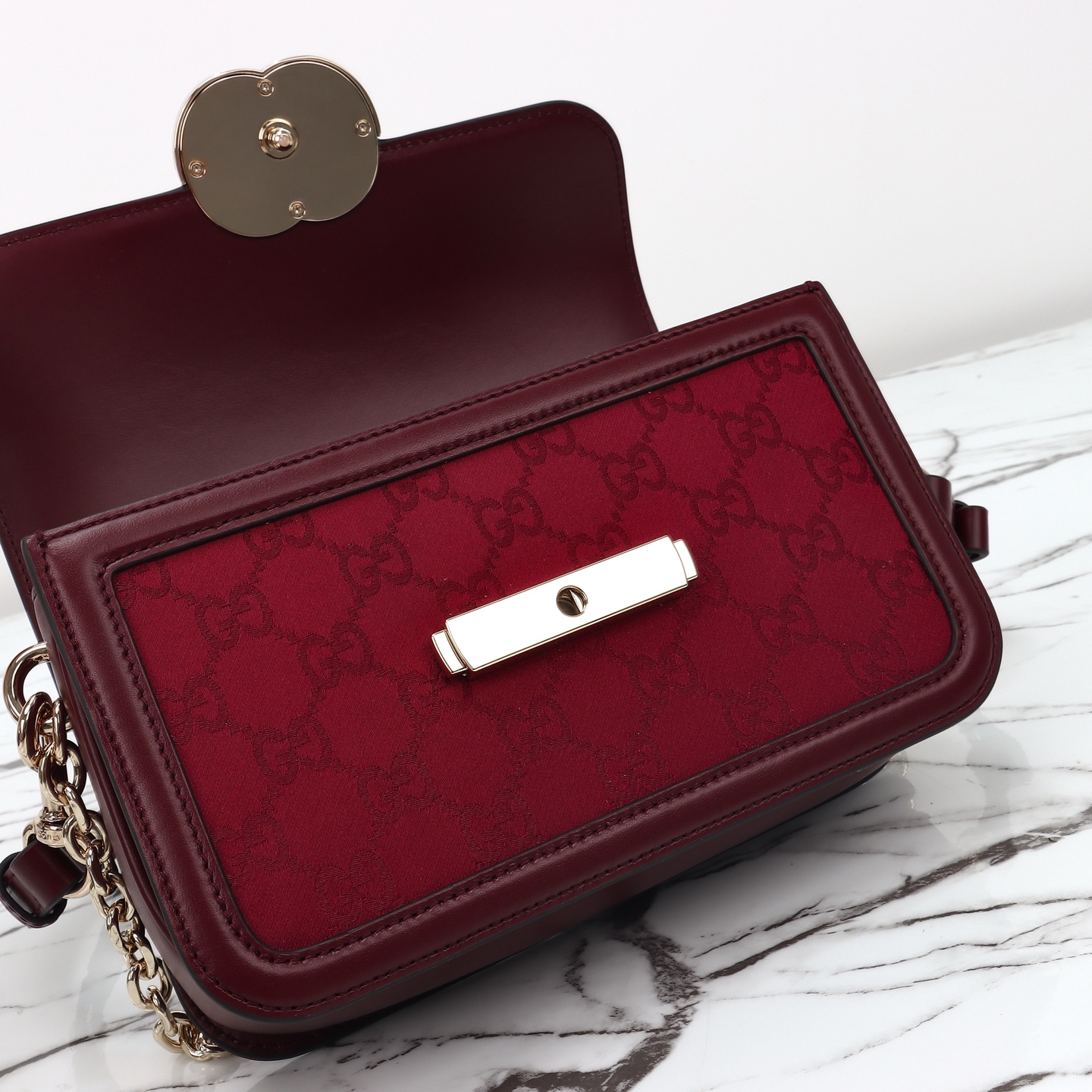 Gucci Go small shoulder bag 826761