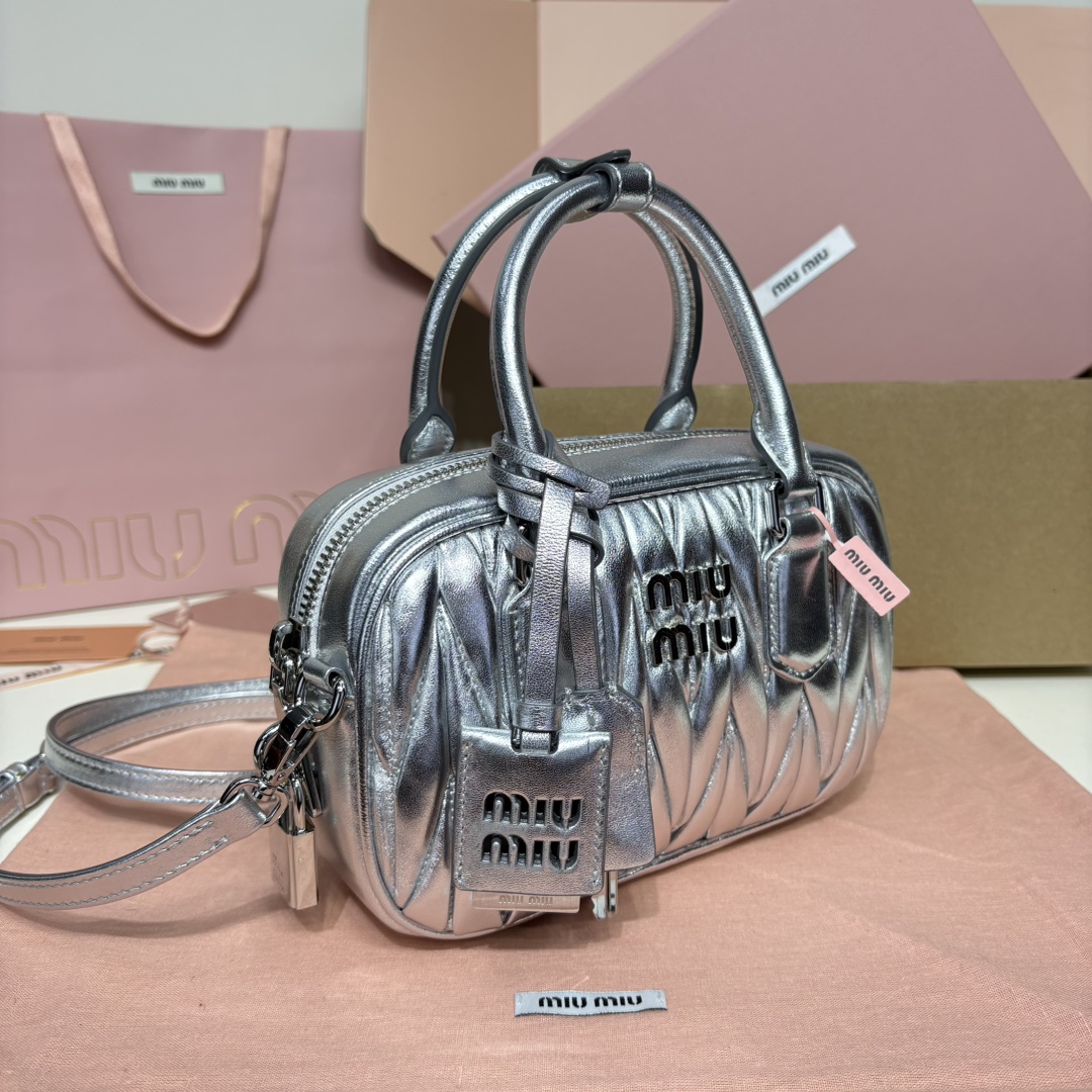 Miu Miu too etty bowling medium handbag 5BB124