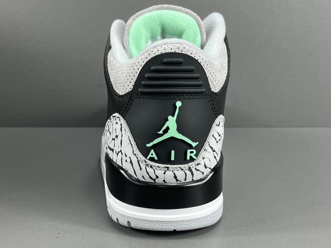 Nike Air Jordan 3 RetroGreen Glow CT8532-031