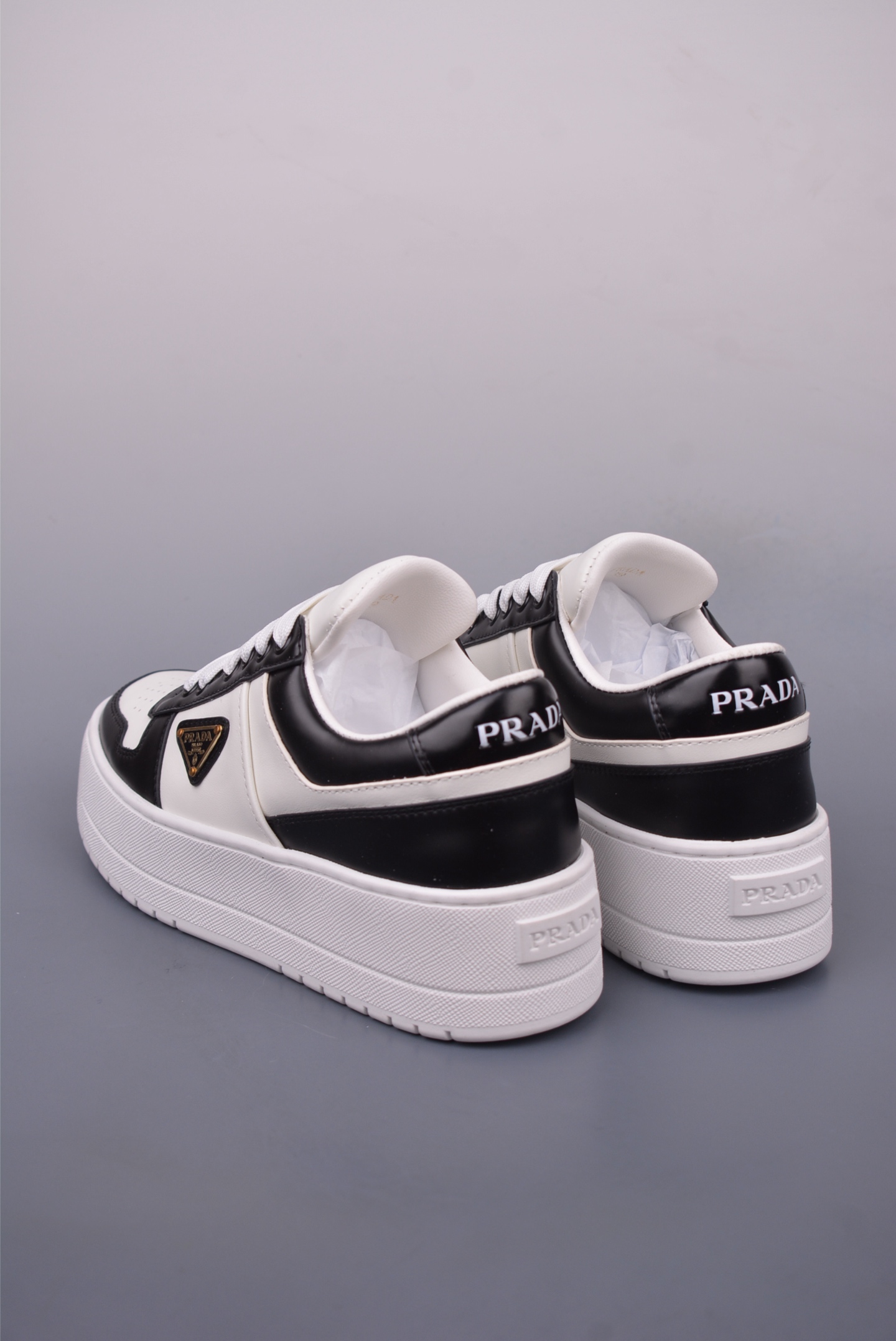 Prada Downtown Bold series thick-soled casual shoes black and white 1E792M_3LPG_F0P09_F_050
