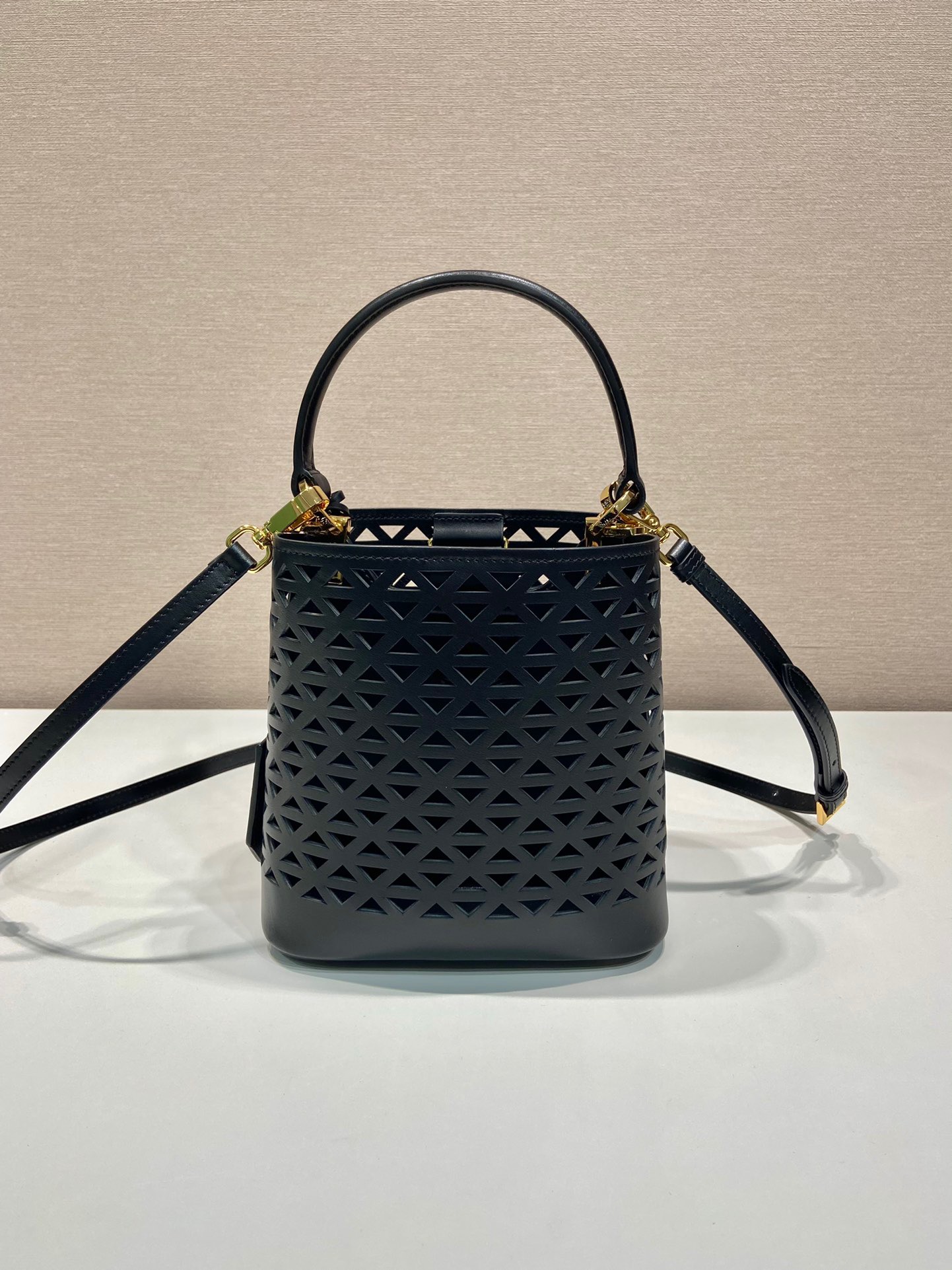 Prada hollow bucket bag 1BA217
