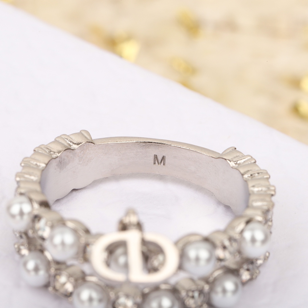 Dior pearl and diamond ring