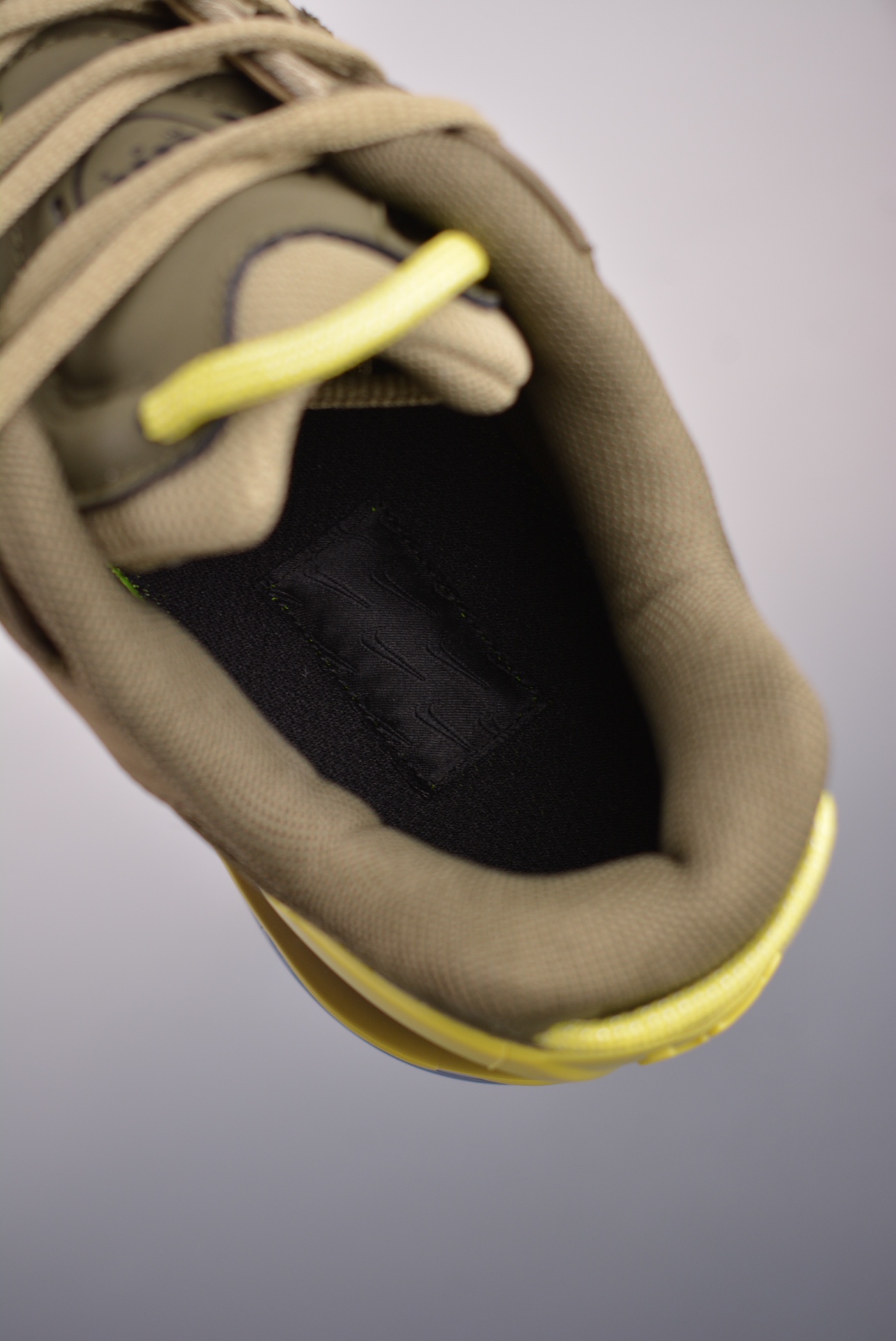 Nike Air Max Pulse SE 2.0 Neutral Olive DZ3544-201