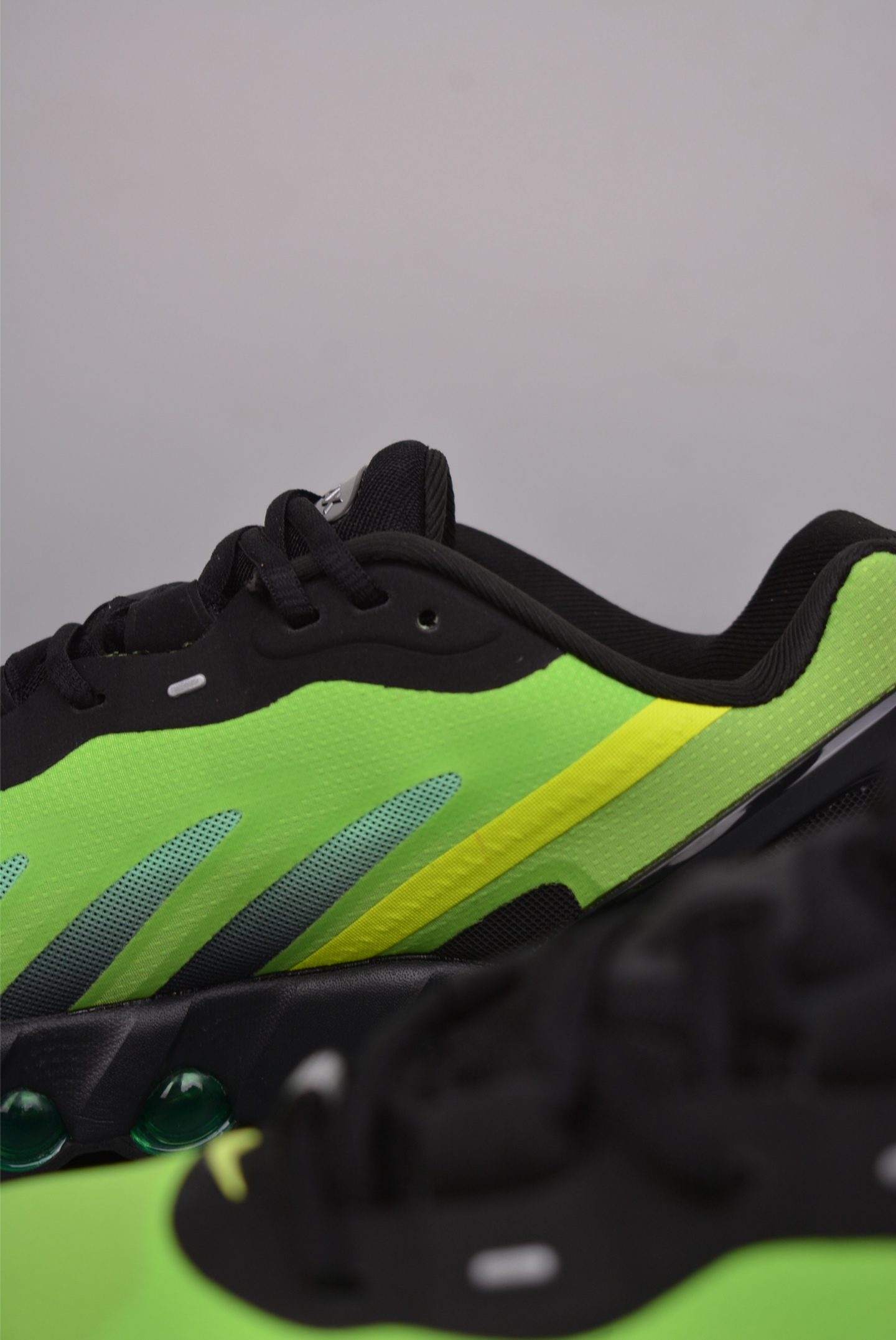 Nike Air Max DN8 Fluorescent Green and Black FQ7860-007