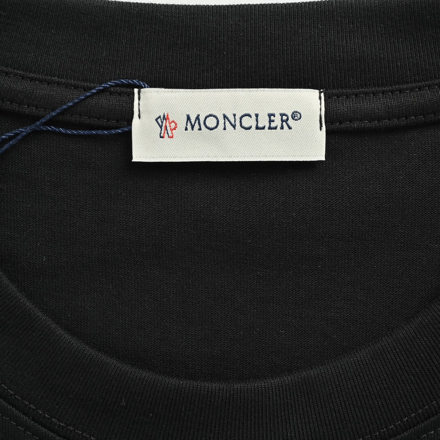 Moncler 25ss flocked letter print short sleeves