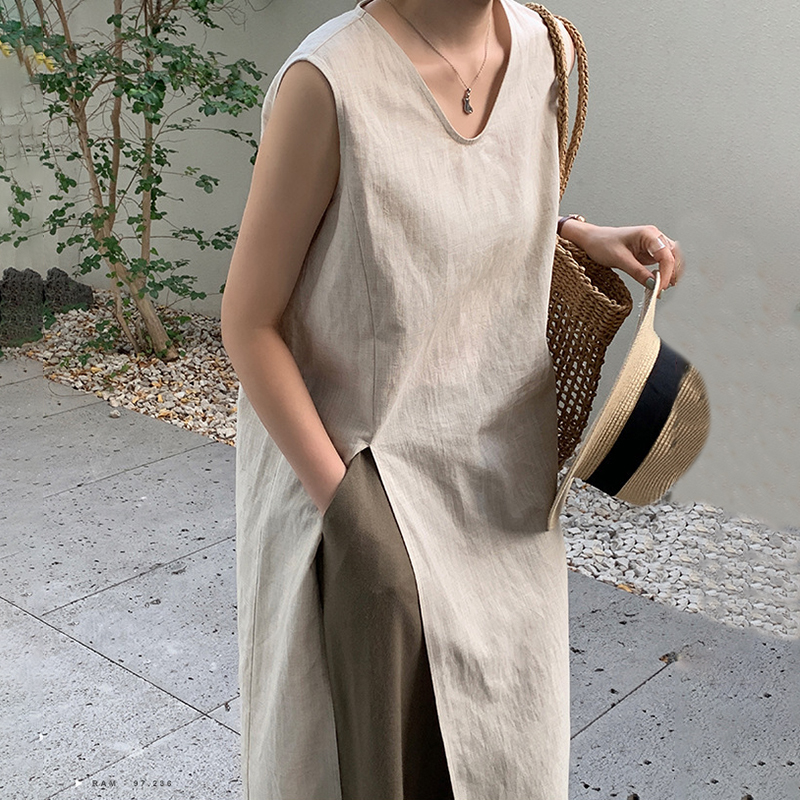 Split Sleeveless Comfy Midi Dress
