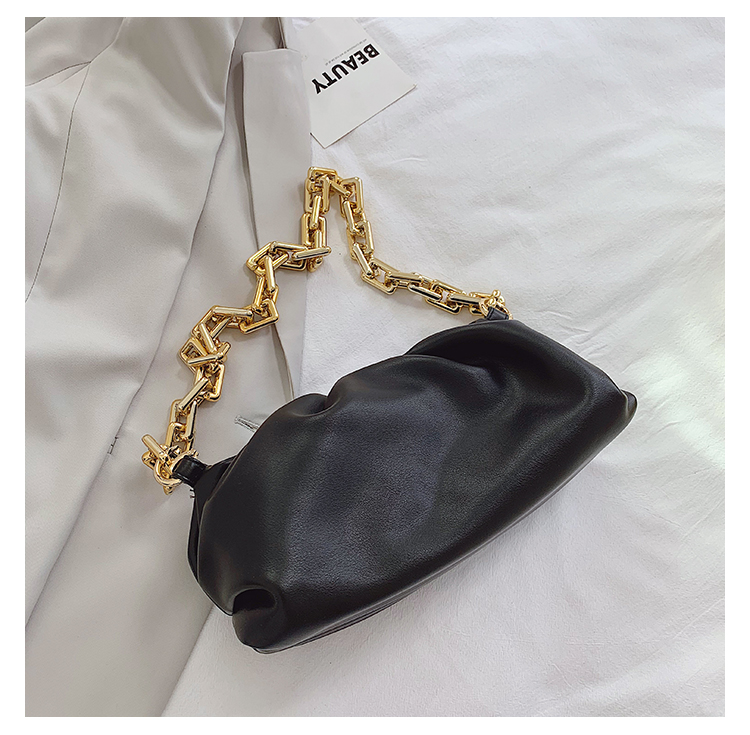2021 Gold Chains Dumpling Clip Purse Bag