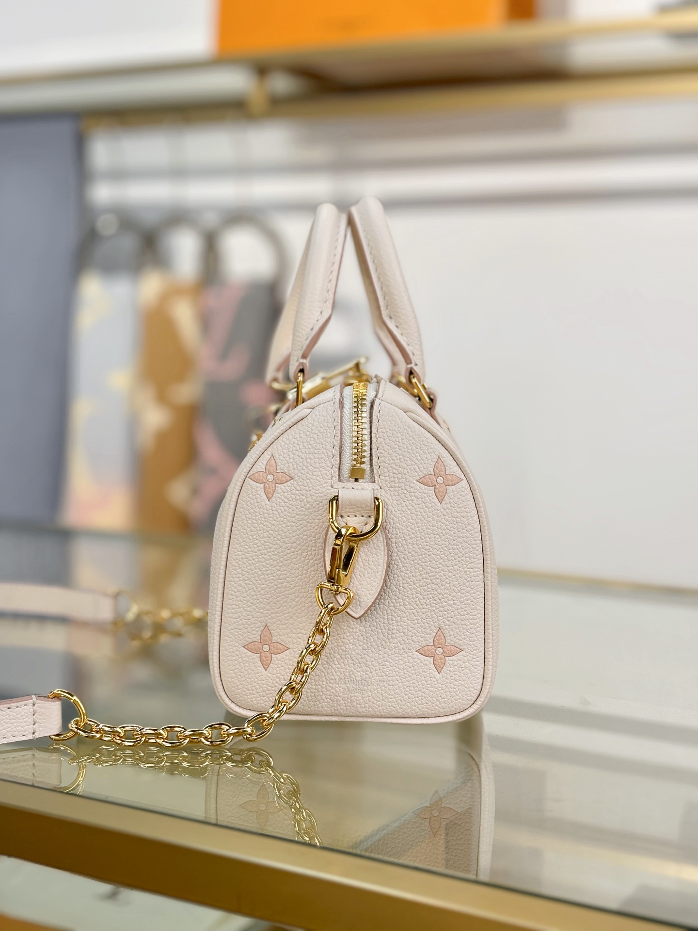 Louis Vuitton SPEEDY BANDOULIÈRE 20 Handbag M14291