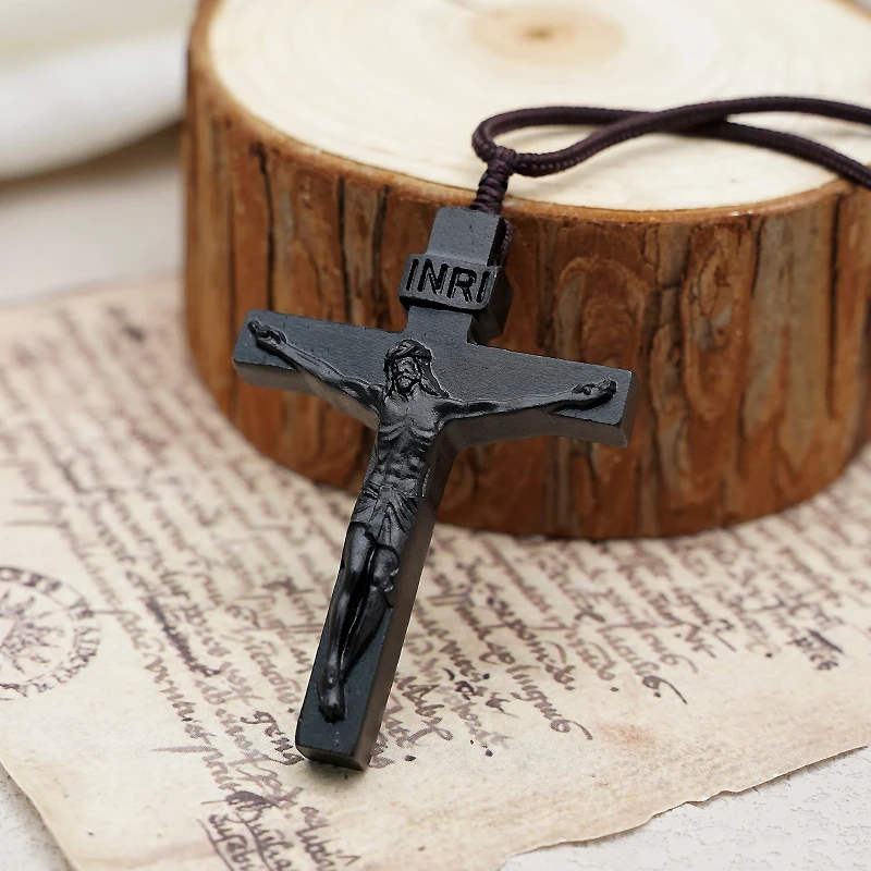 ✝️Jesus Cross Wooden Necklace