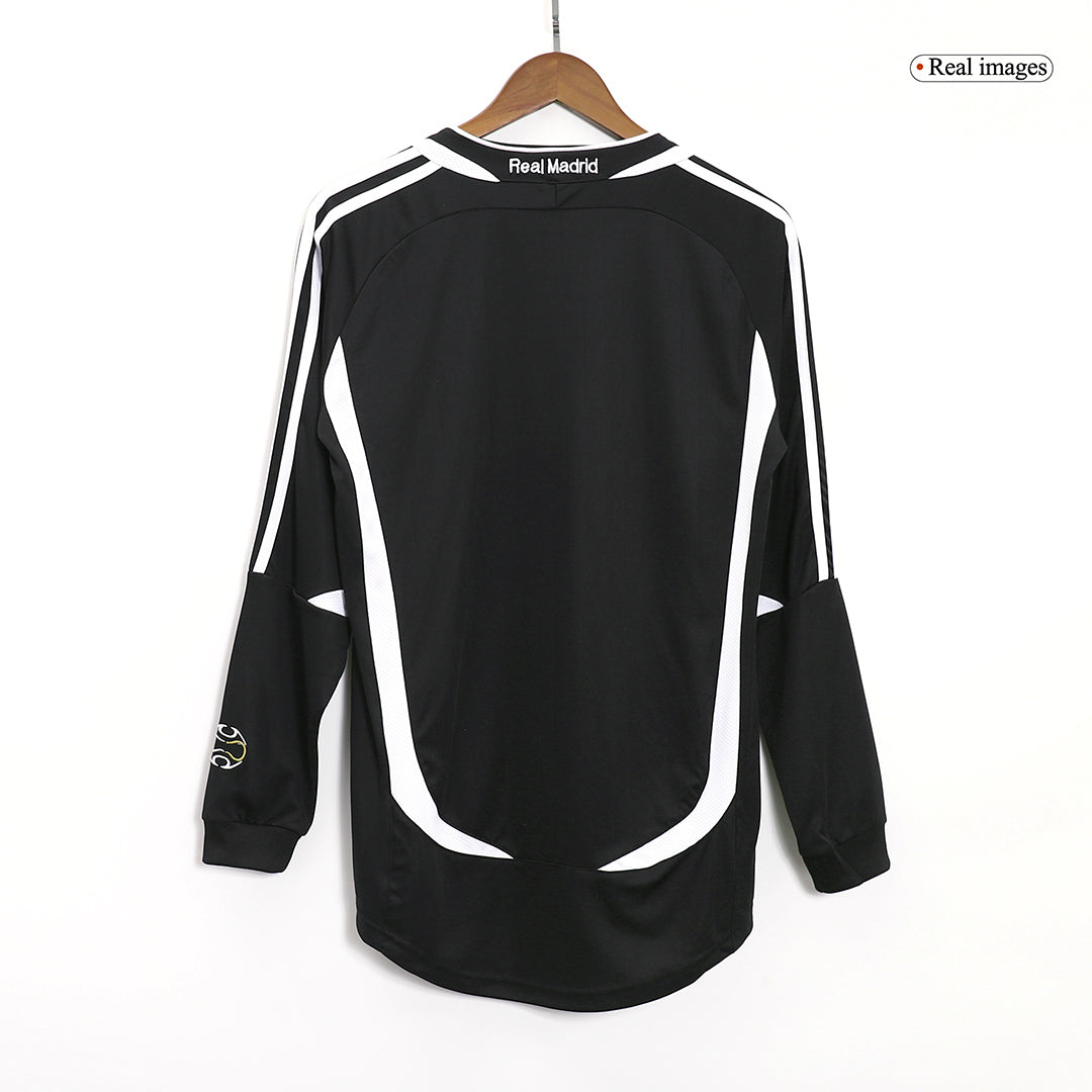 Retro Madrid Away Long Sleeve Football Shirt 2006/07