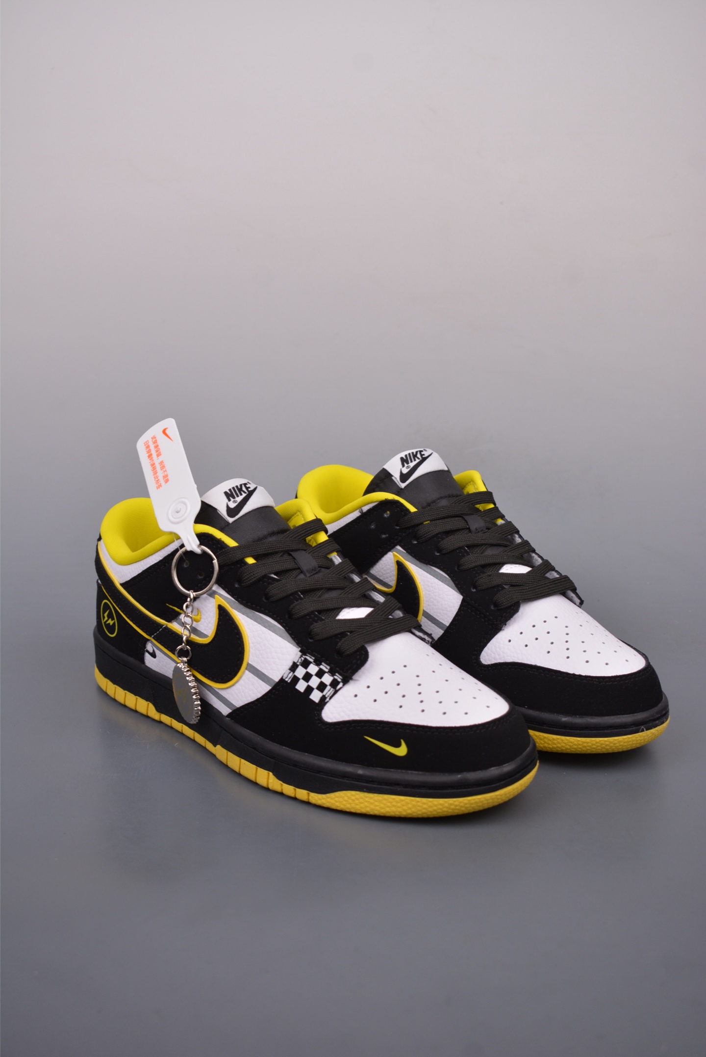 Fragment Design x Nike SB Dunk Low SP Black White Yellow KK1333-026