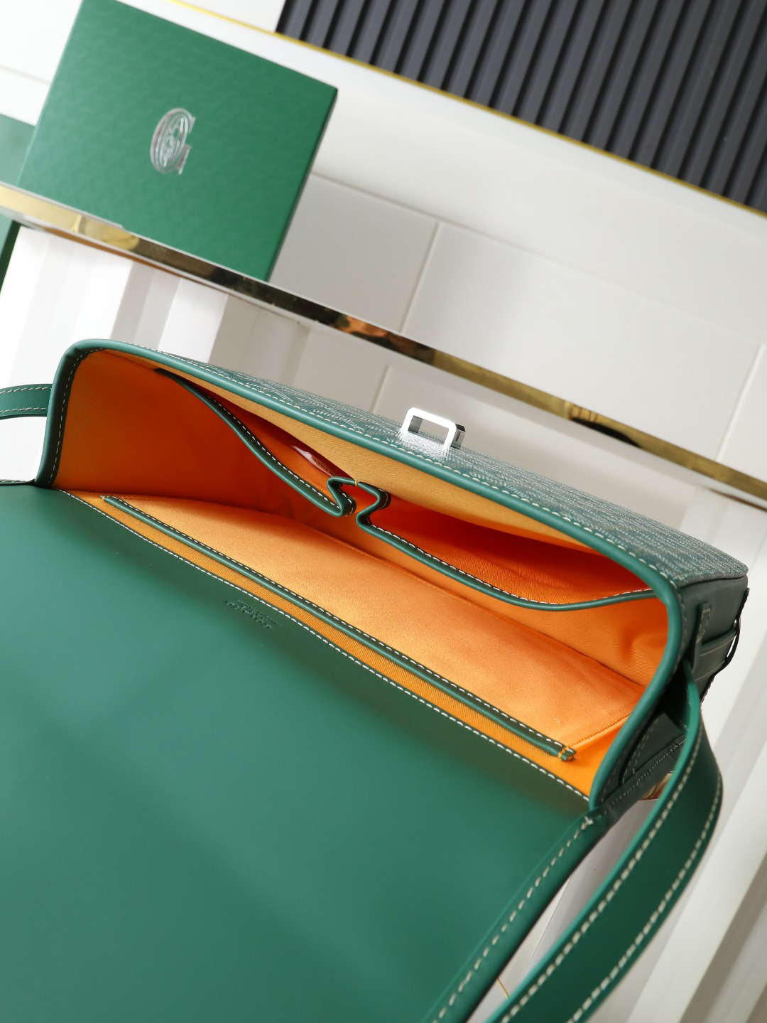 Goyard belvedère shoulder bag 244