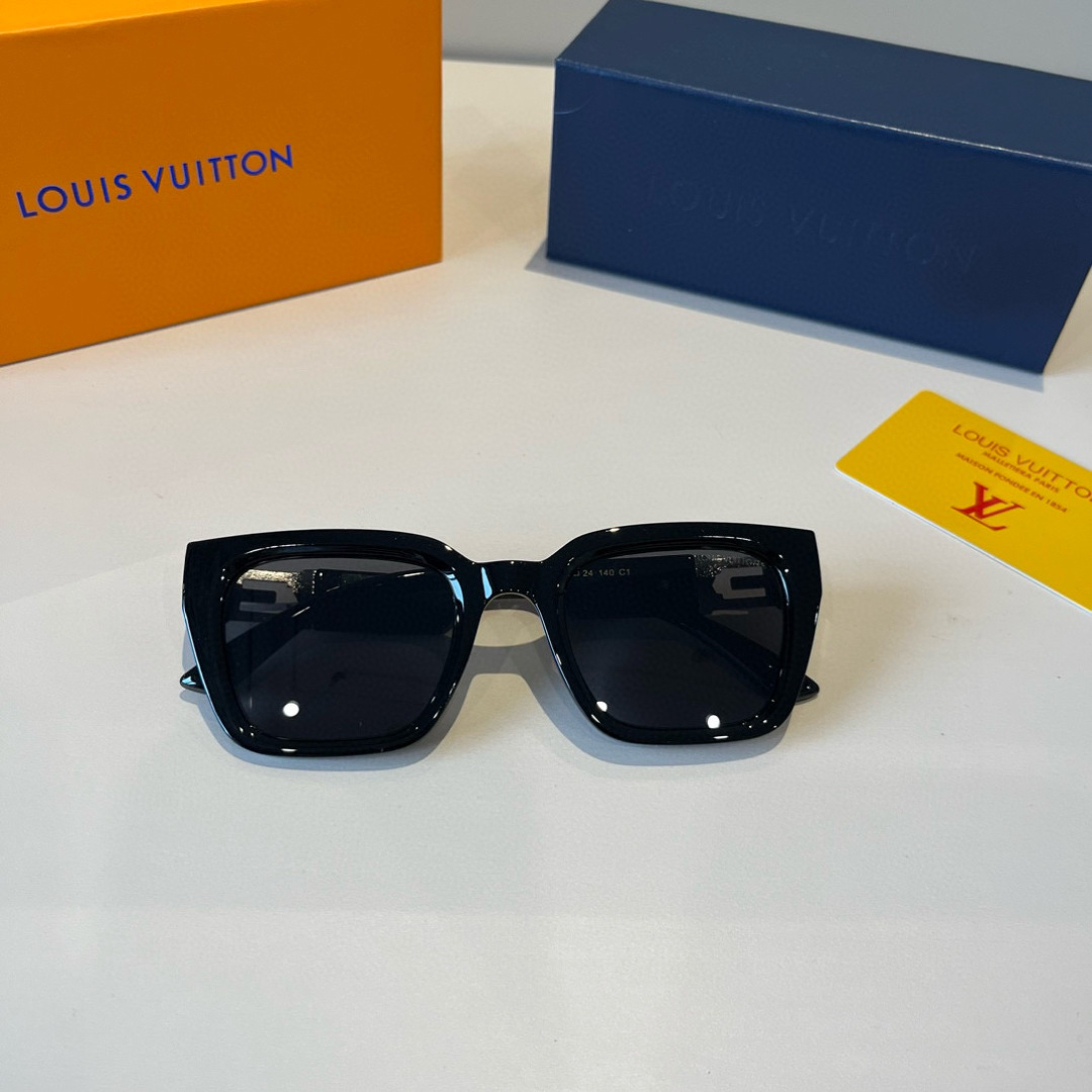 Louis Vuitton Square Frame Sunglasses