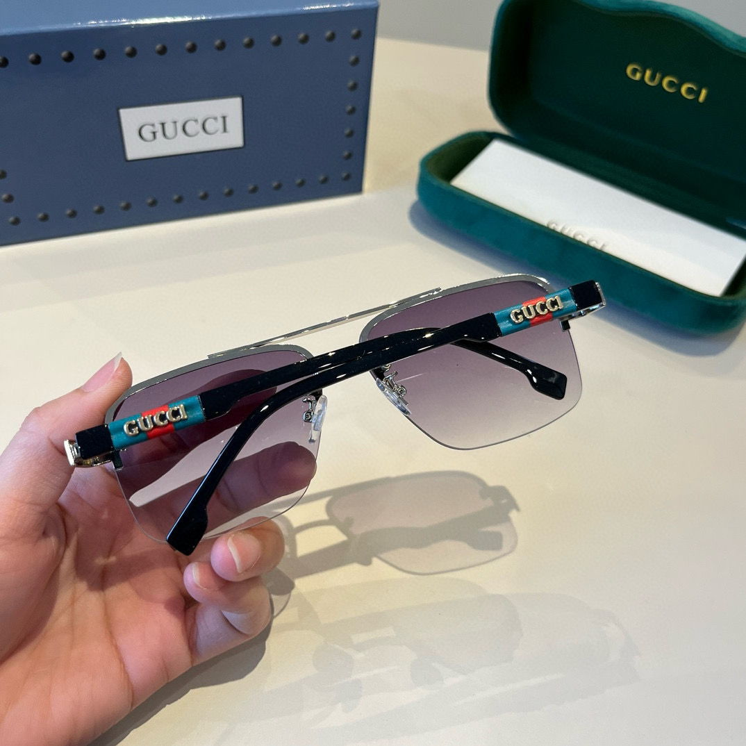 Gucci Square Frame Sunglasses