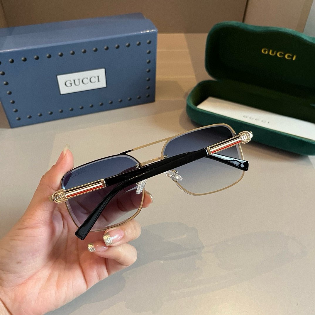Gucci Square Frame Sunglasses