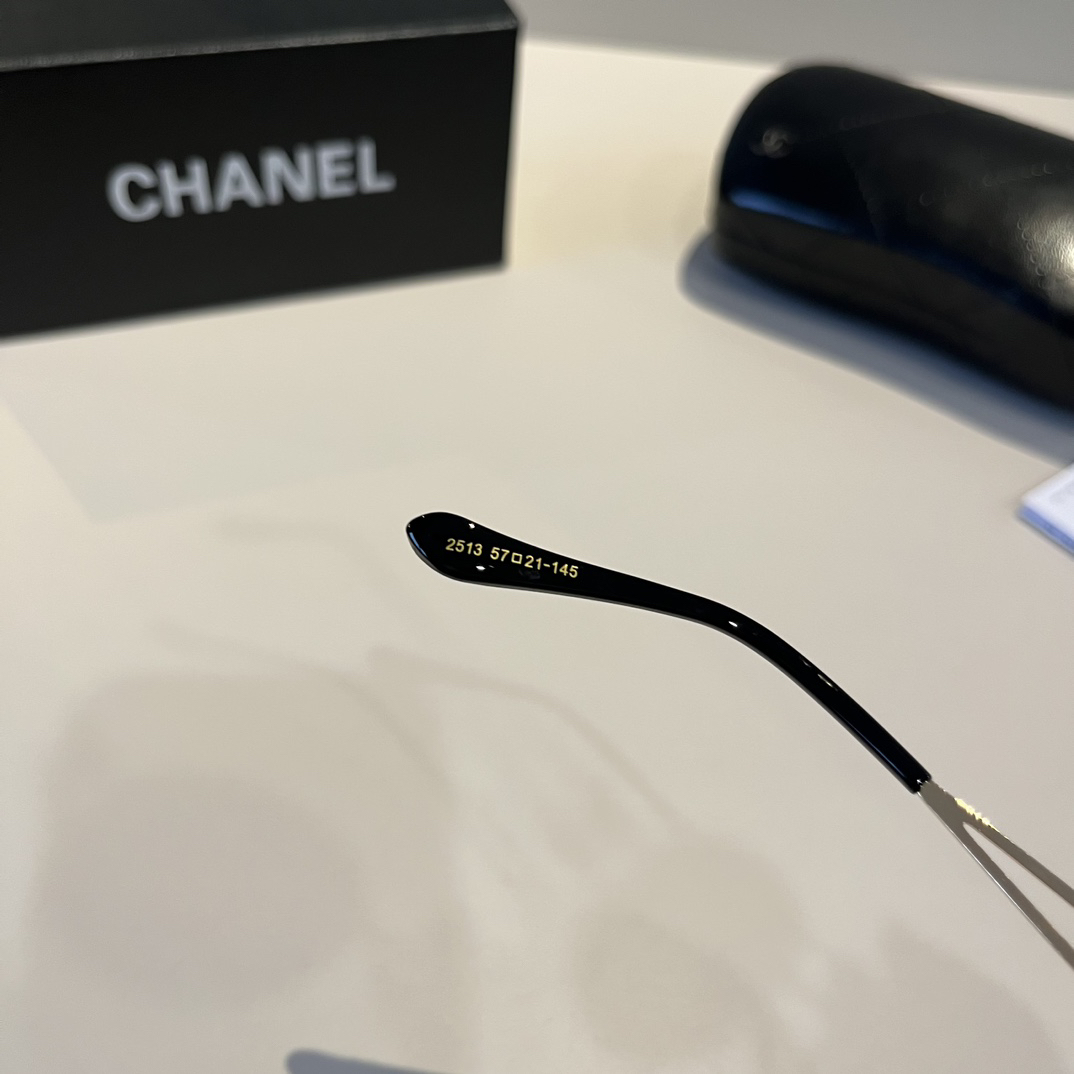 Chanel round frame sunglasses