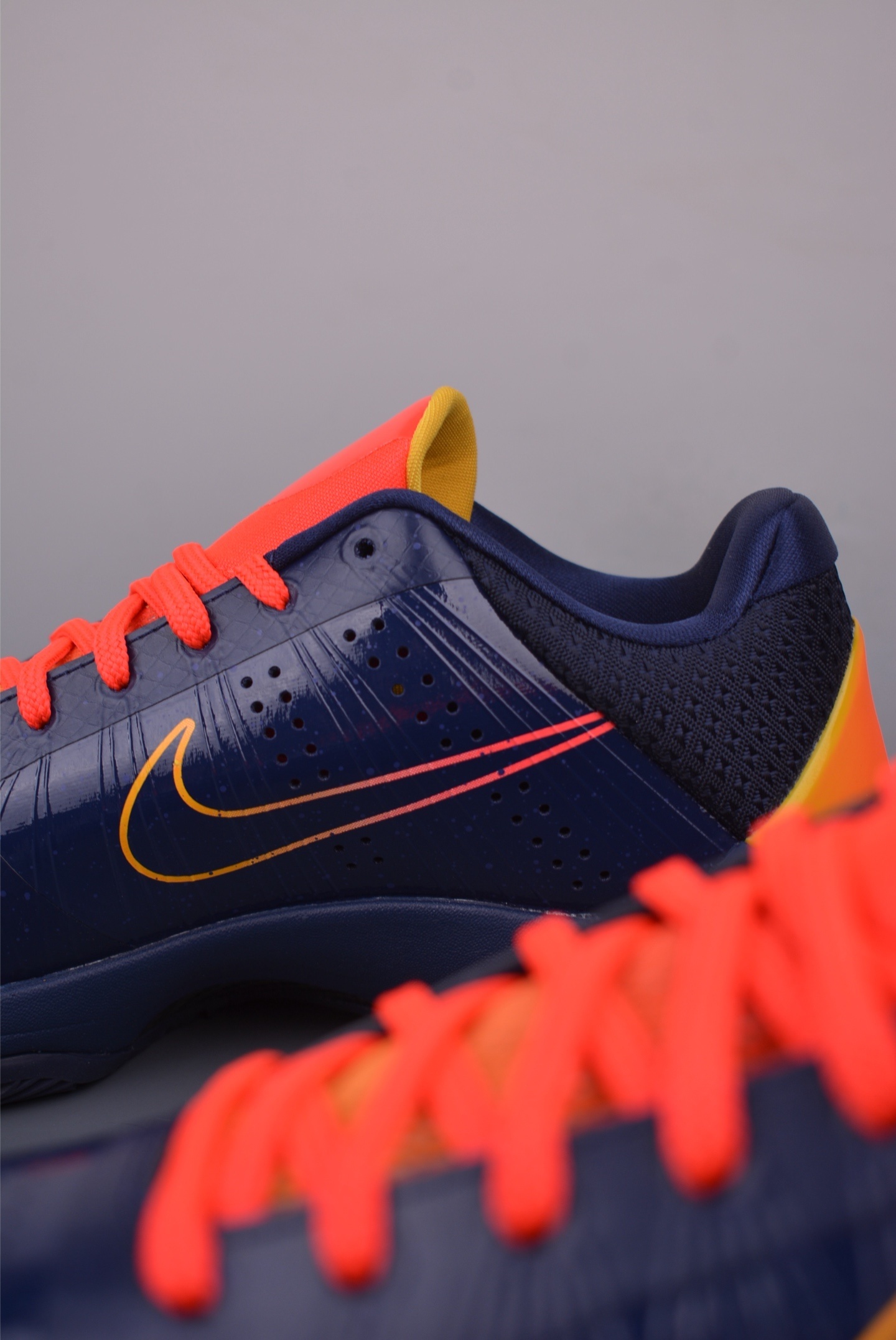 (Caitlin Clark) x Nike Kobe 5 Protro “Indiana Fever