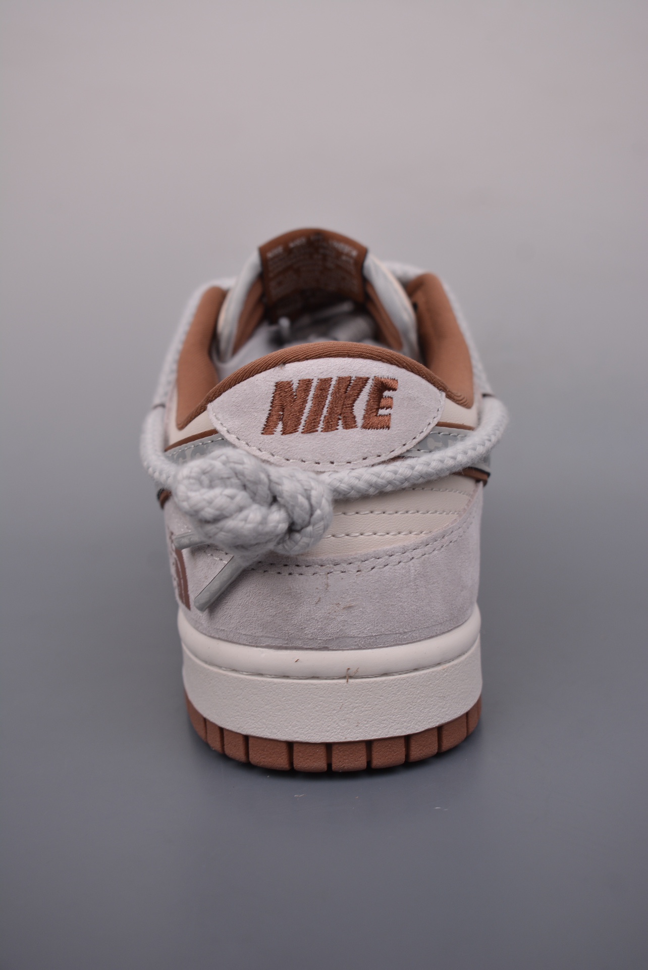 The North Face x CDG x Nike SB Dunk Low Lot Comme des Garcons Gray Beige XX316