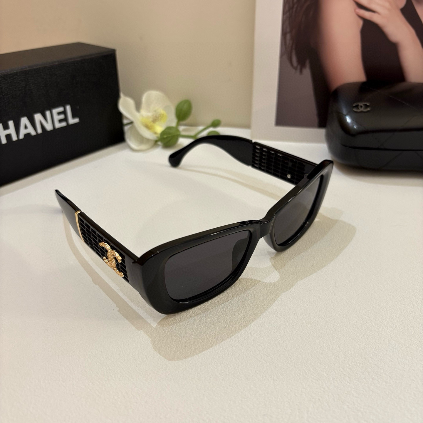 Chanel round frame sunglasses