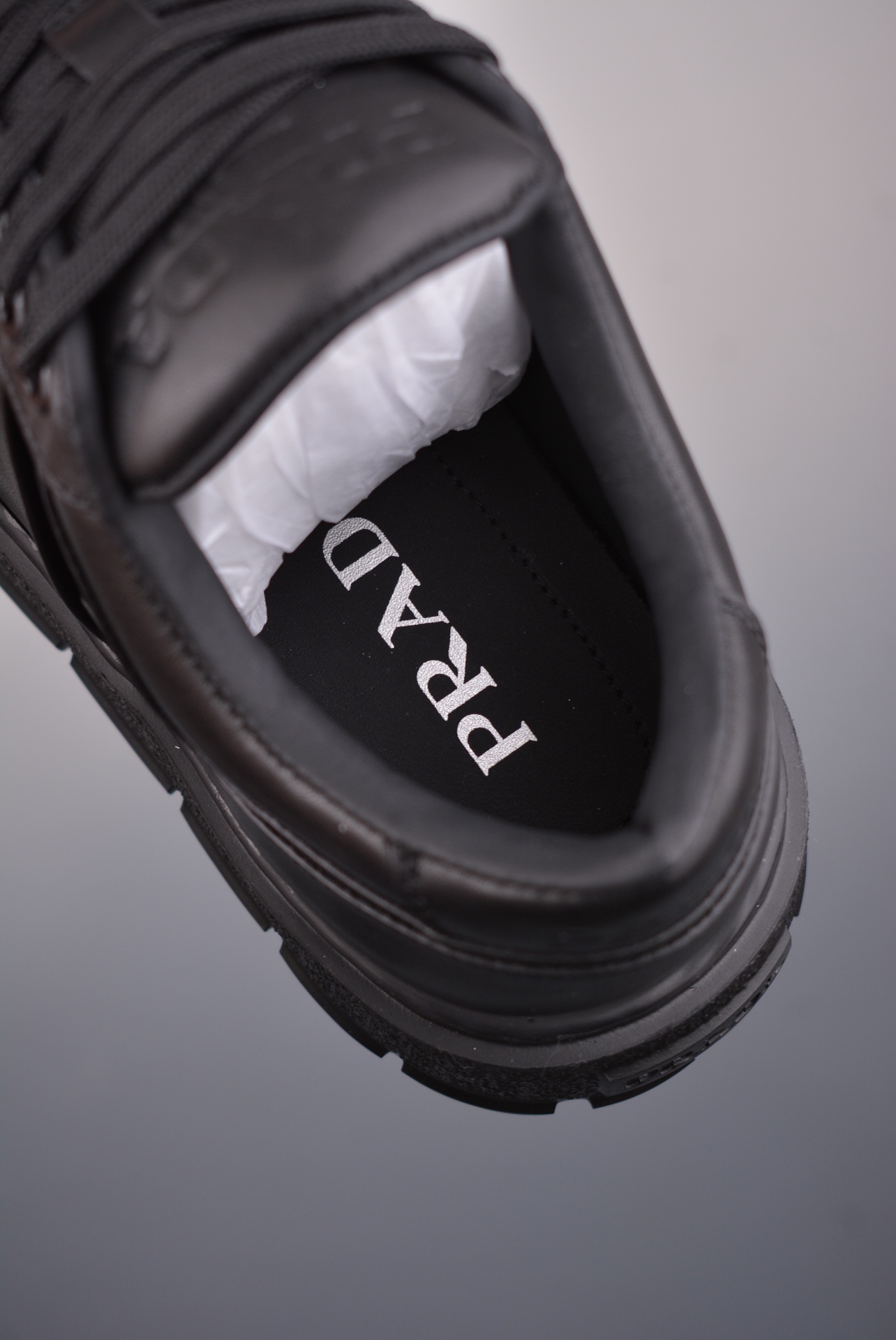 Prada Downtown Low Sneakers black