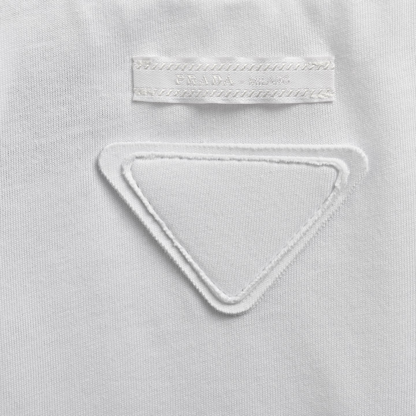 Prada 25ss short sleeves with triangle logo on chest