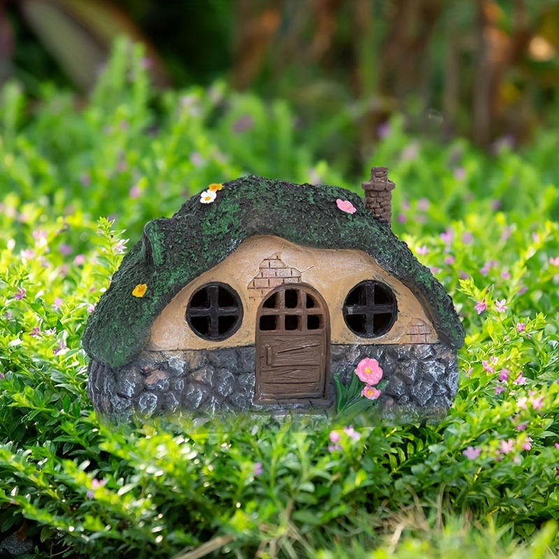 1pc Solar Garden Statue Lights, Fairy Garden House Cottage Figurines Solar Powered Resin Sculpture Outdoor Decor Light For Patio, Lawn, Yard Art Decoration, Housewarming Gift (Resin)