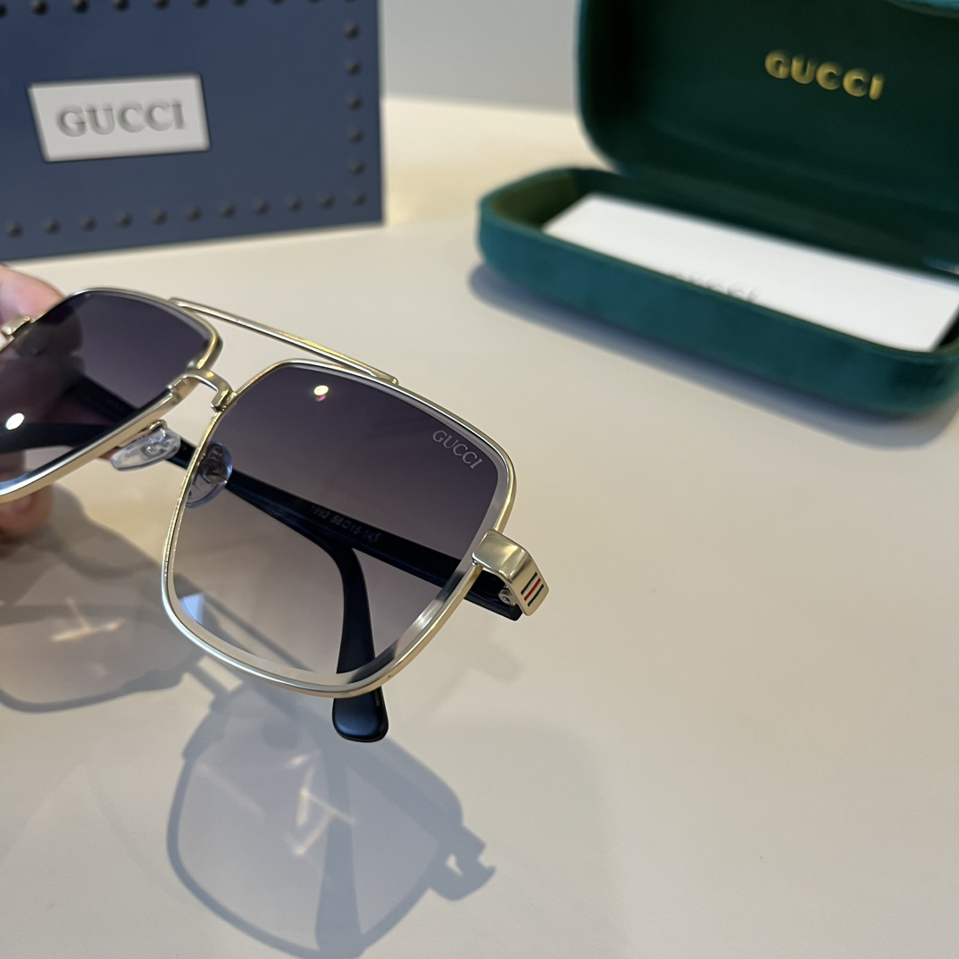 Gucci Square Frame Sunglasses